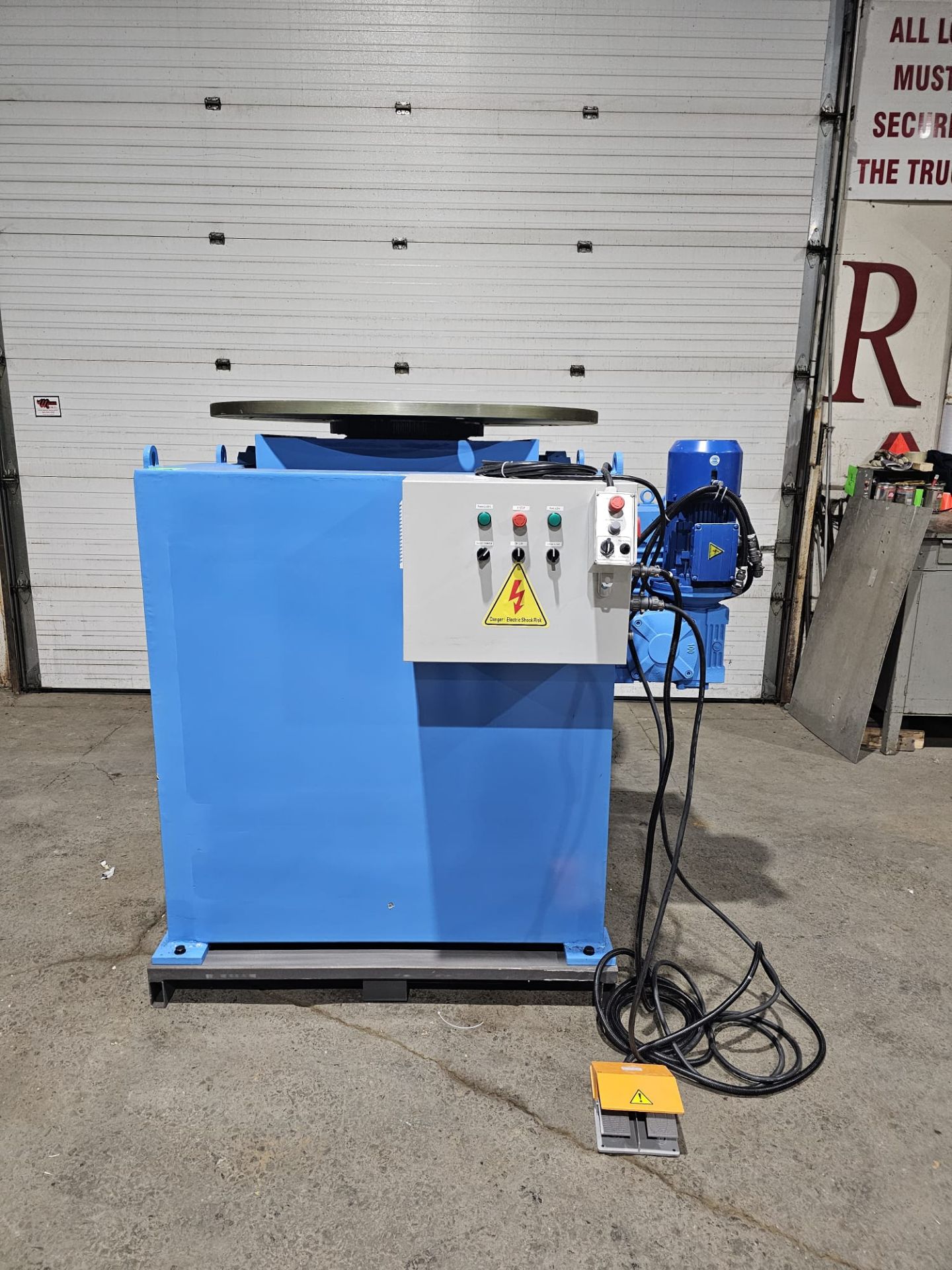 Verner model VD-8000 WELDING POSITIONER 8000lbs capacity - tilt and rotate with variable speed drive - Image 8 of 9
