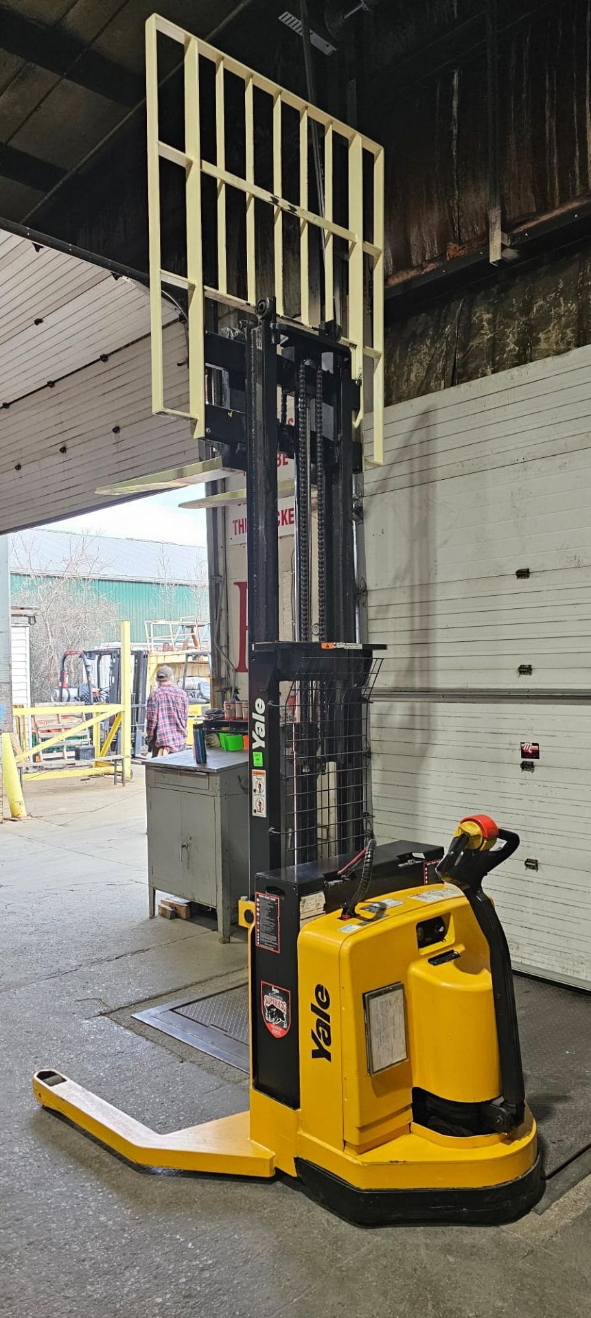 2012 Yale Pallet Stacker Walk Behind 4,000lbs capacity electric Powered Pallet Cart 24V with Low - Image 9 of 15