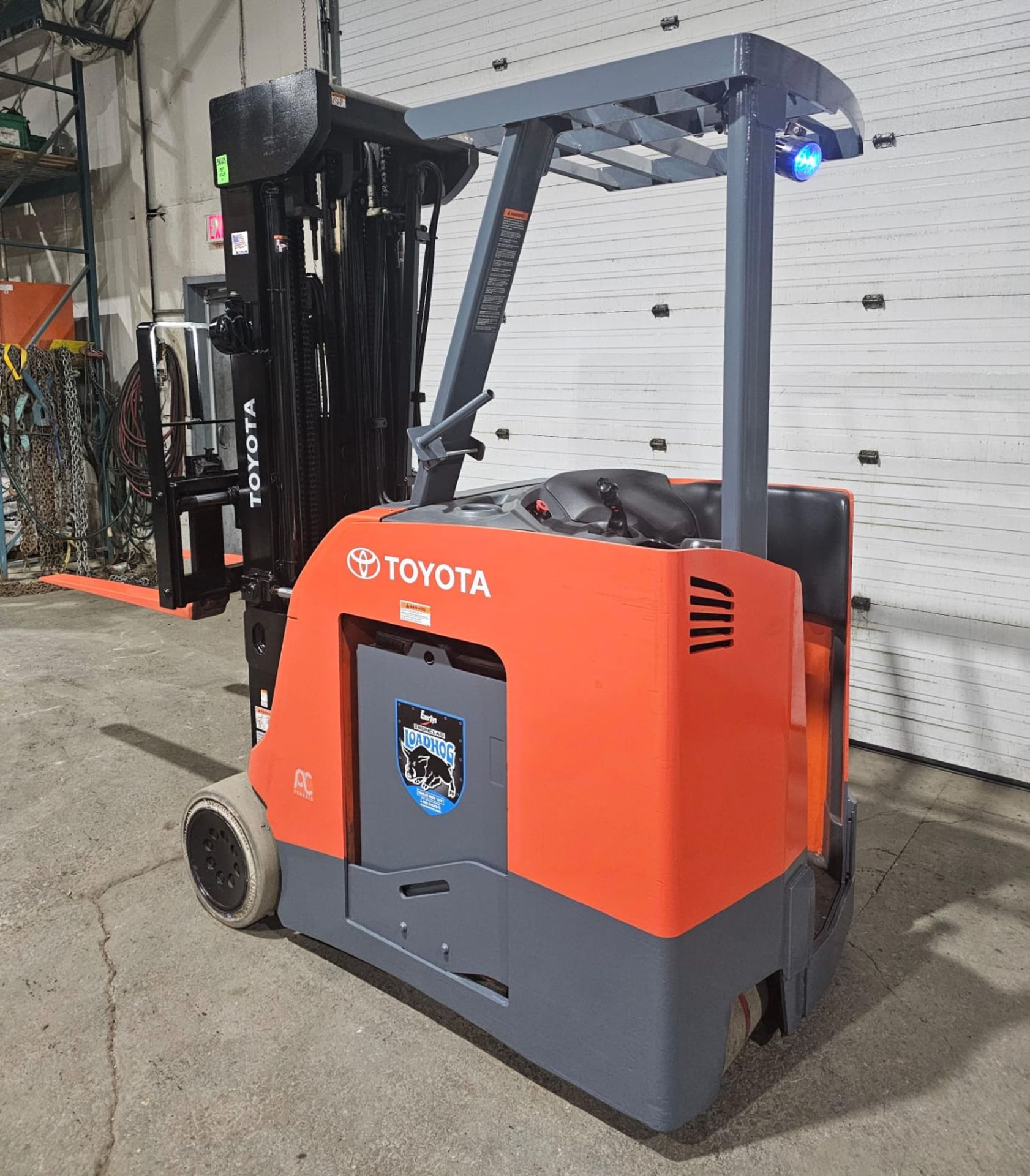 2017 Toyota 4,000lbs Capacity Stand On Electric Forklift with 4-STAGE Mast, sideshift, 36V Battery - Image 2 of 7