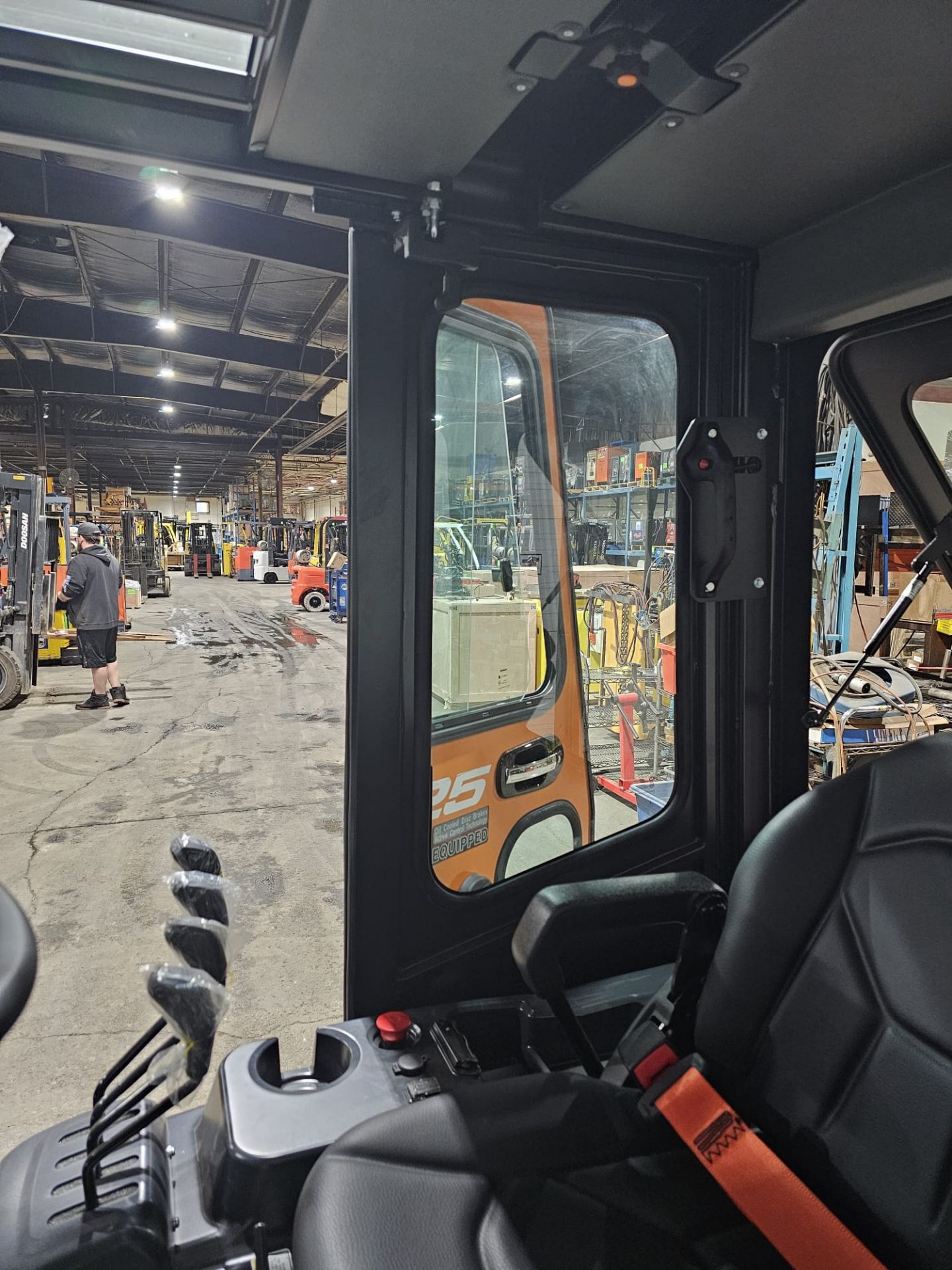 2023 NEW DOOSAN 5,000lbs Capacity OUTDOOR Forklift BRAND NEW BATTERY 48V with 0 Hours with Sideshift - Image 13 of 27