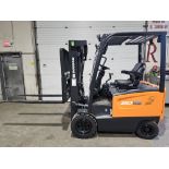 2023 NEW Doosan 4,000lbs Capacity OUTDOOR Forklift NEW BATTERY 48V with Sideshift Positioner 3-STAGE