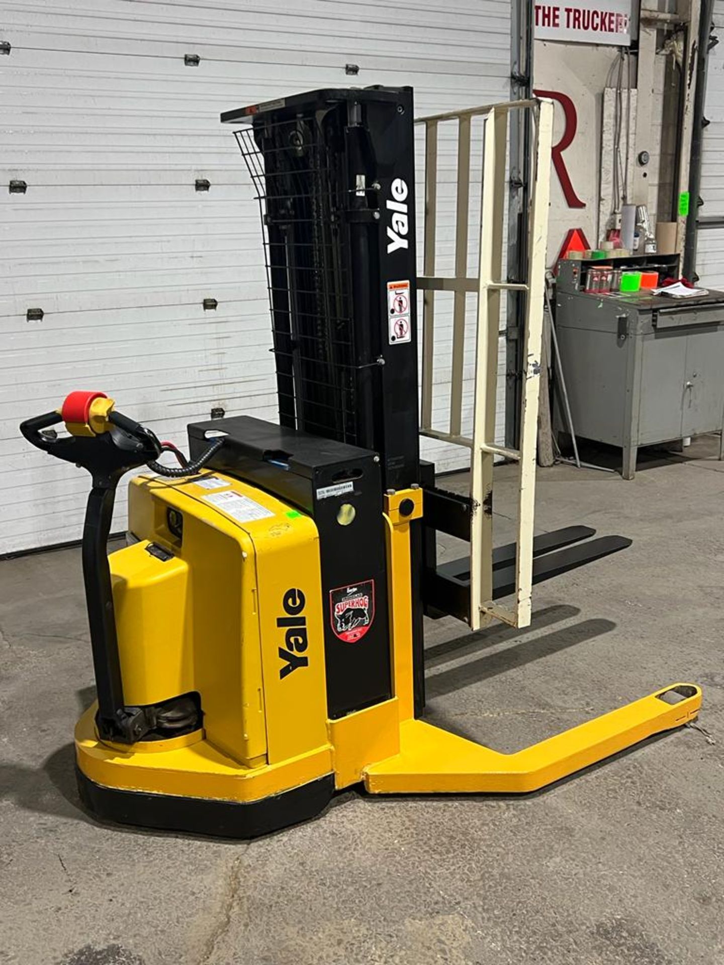 2008 Yale Pallet Stacker Walk Behind 4,000lbs capacity electric Powered Pallet Cart 24V with LOW