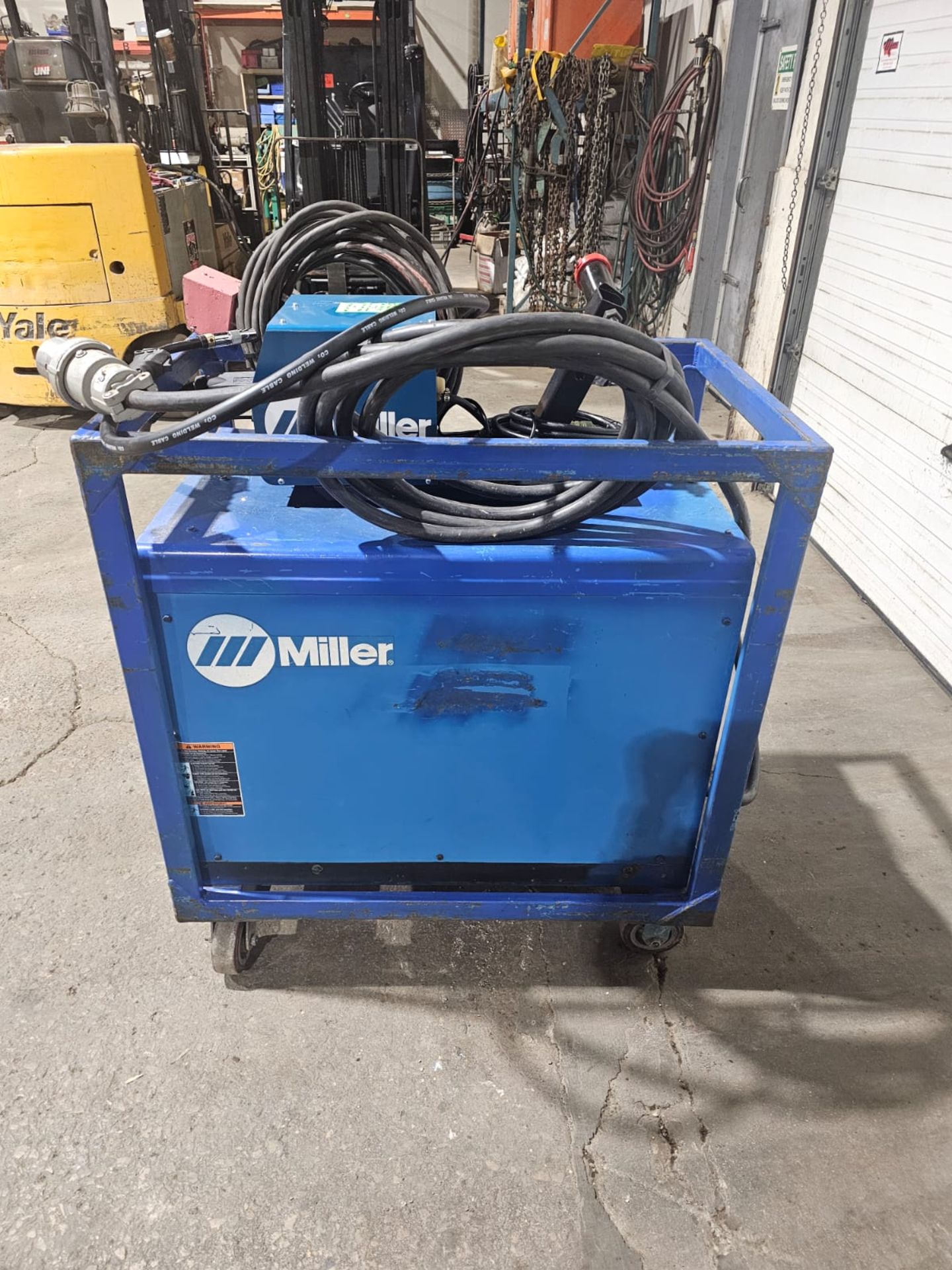 Miller Dimension 652 Mig Welder 650 Amp Mig Tig Stick Multi Process Power Source with 22A Wire - Image 3 of 8