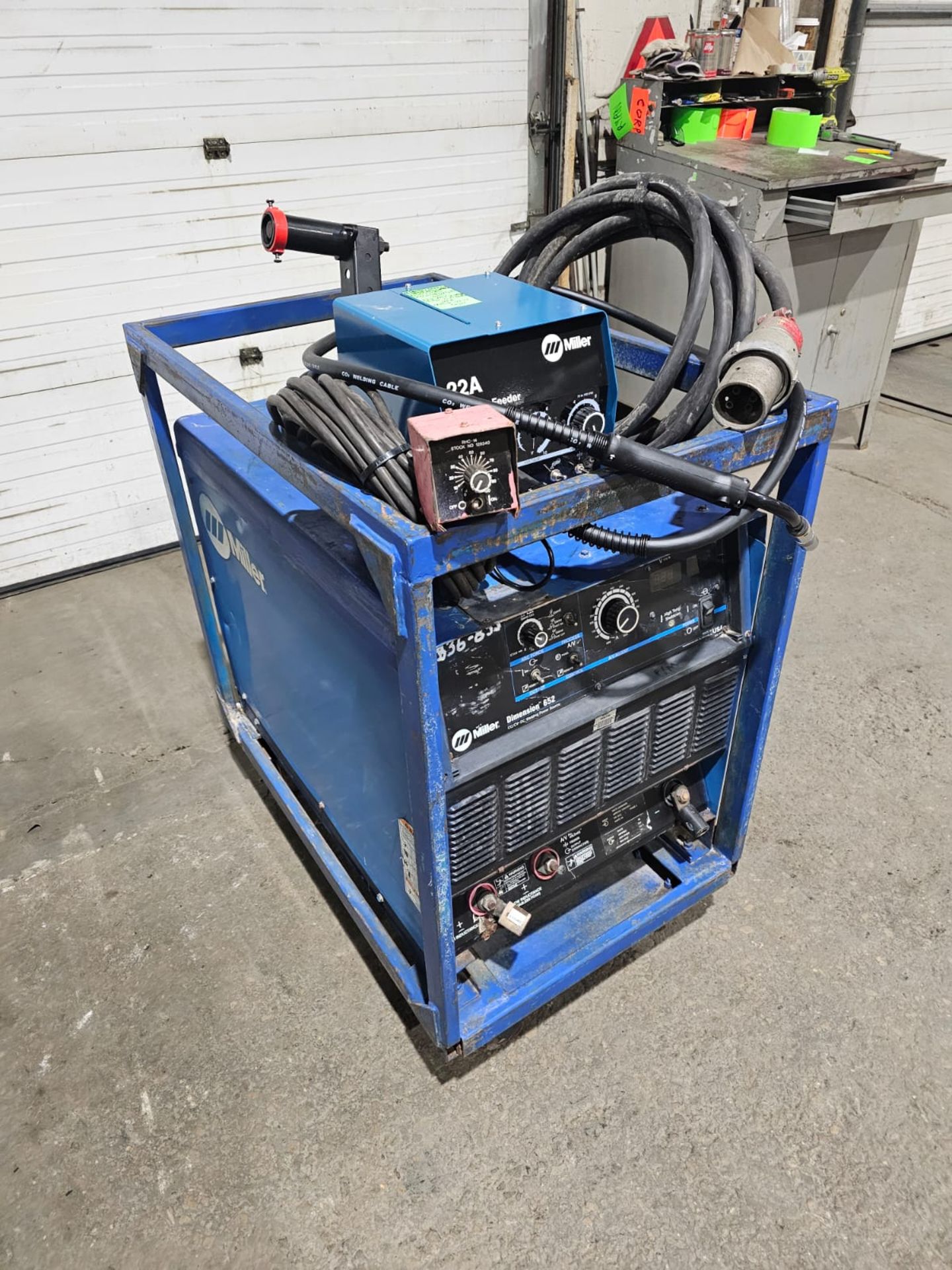 Miller Dimension 652 Mig Welder 650 Amp Mig Tig Stick Multi Process Power Source with 22A Wire - Image 4 of 6