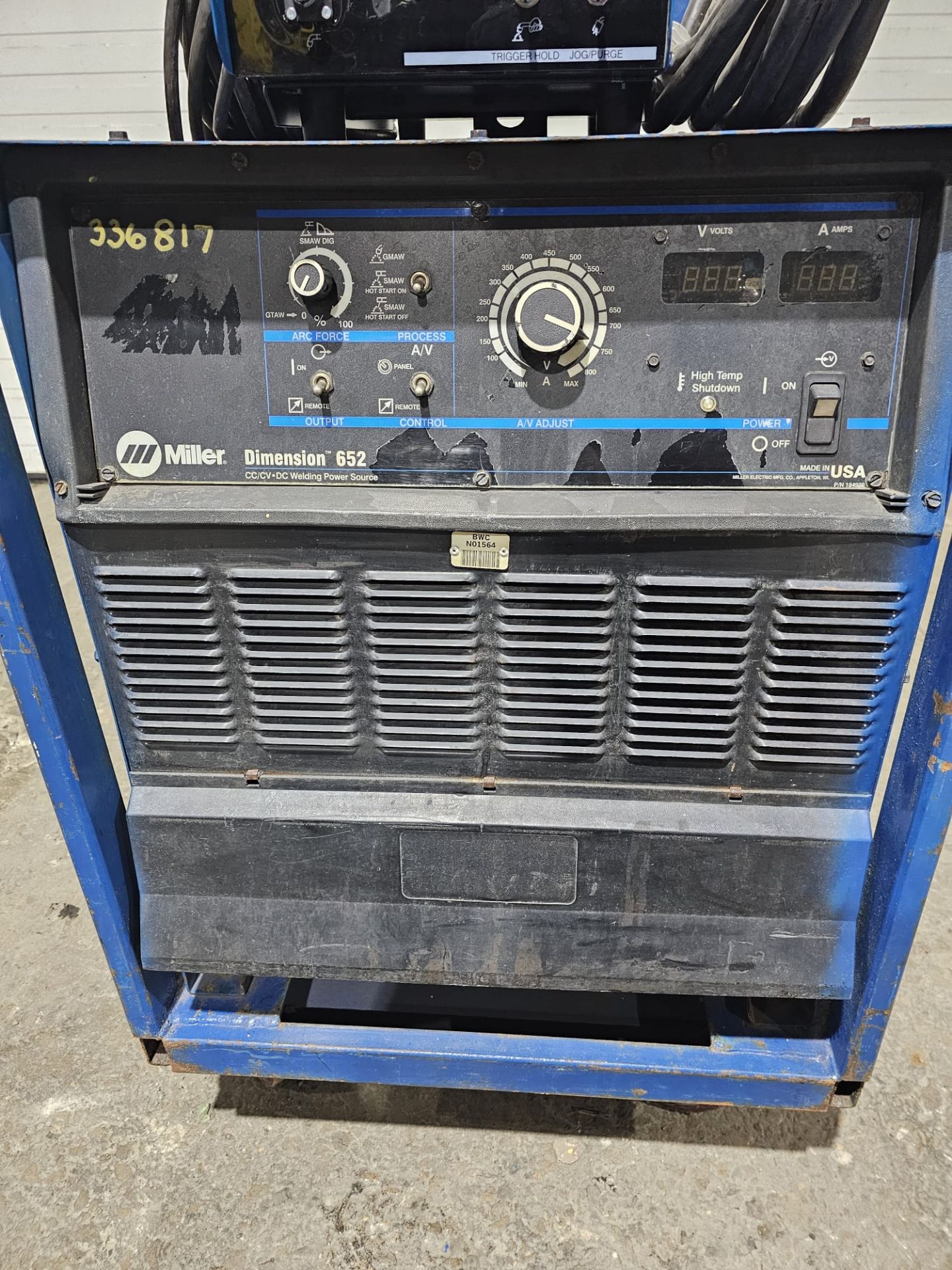 Miller Dimension 652 Mig Welder 650 Amp Mig Tig Stick Multi Process Power Source with 22A Wire - Image 4 of 10