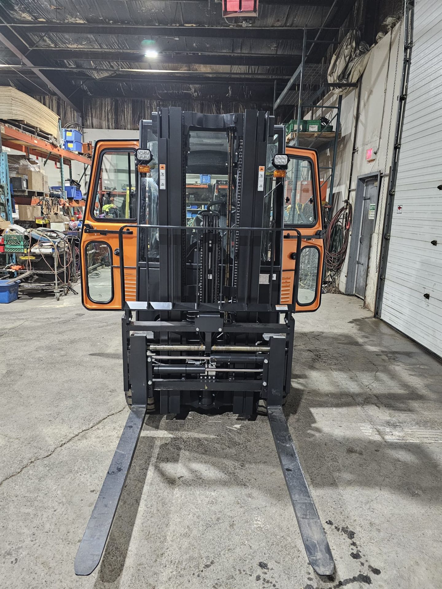 2023 NEW DOOSAN 5,000lbs Capacity OUTDOOR Forklift BRAND NEW BATTERY 48V with 0 Hours with Sideshift - Image 25 of 27