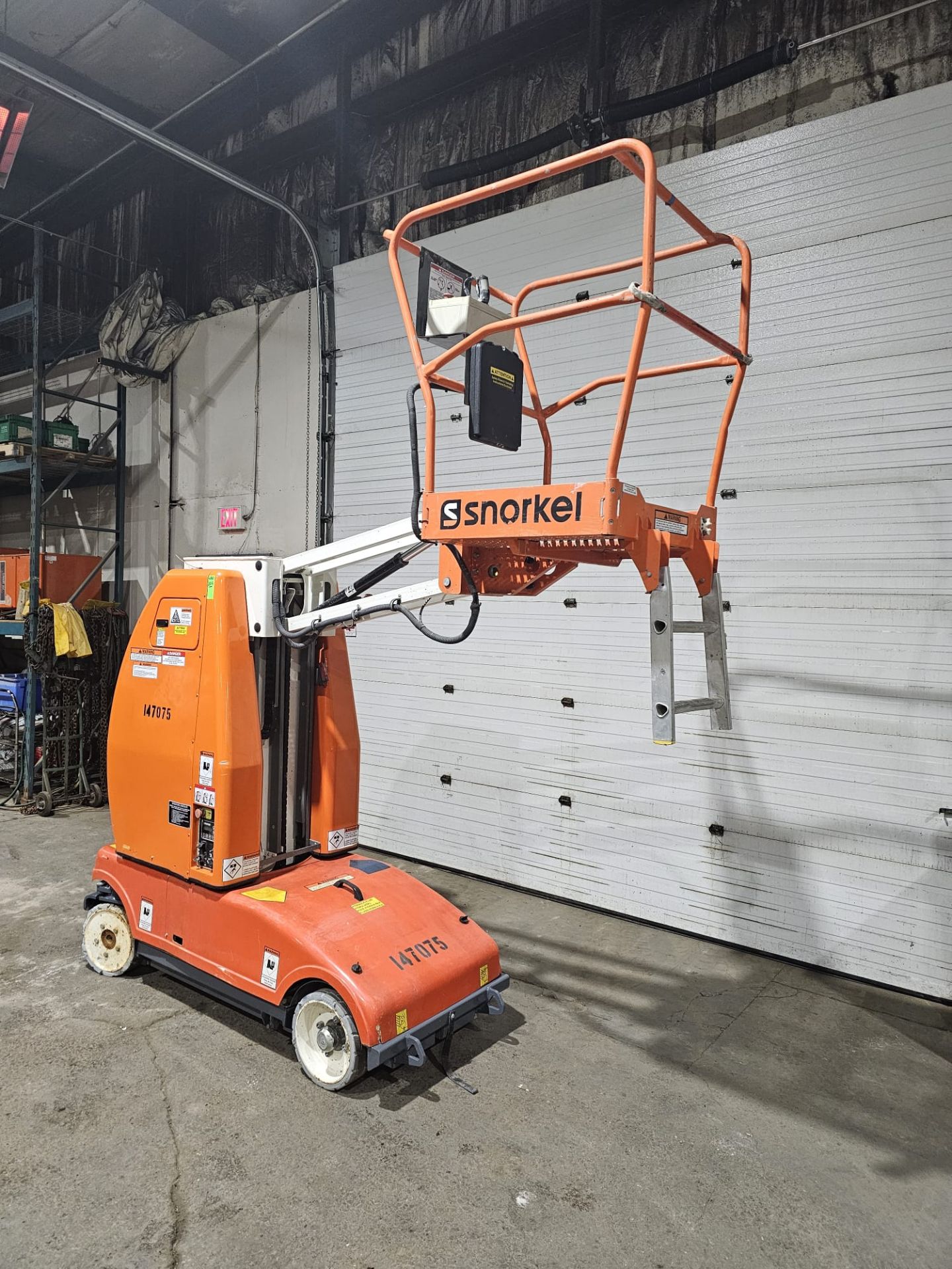 2019 Snorkel Model MB20J Mast Boom Lift Unit ManLift with 26' Working Height 24V Indoor Non- - Image 8 of 11