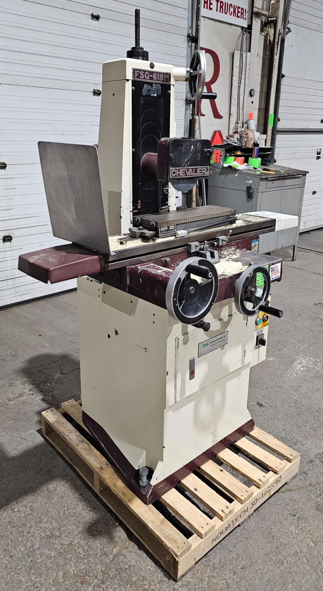 CHEVALIER Hydraulic Surface Grinder 18" x 6" Magnetic Chuck model: FSG-618M 575v 3 phase - Image 6 of 7