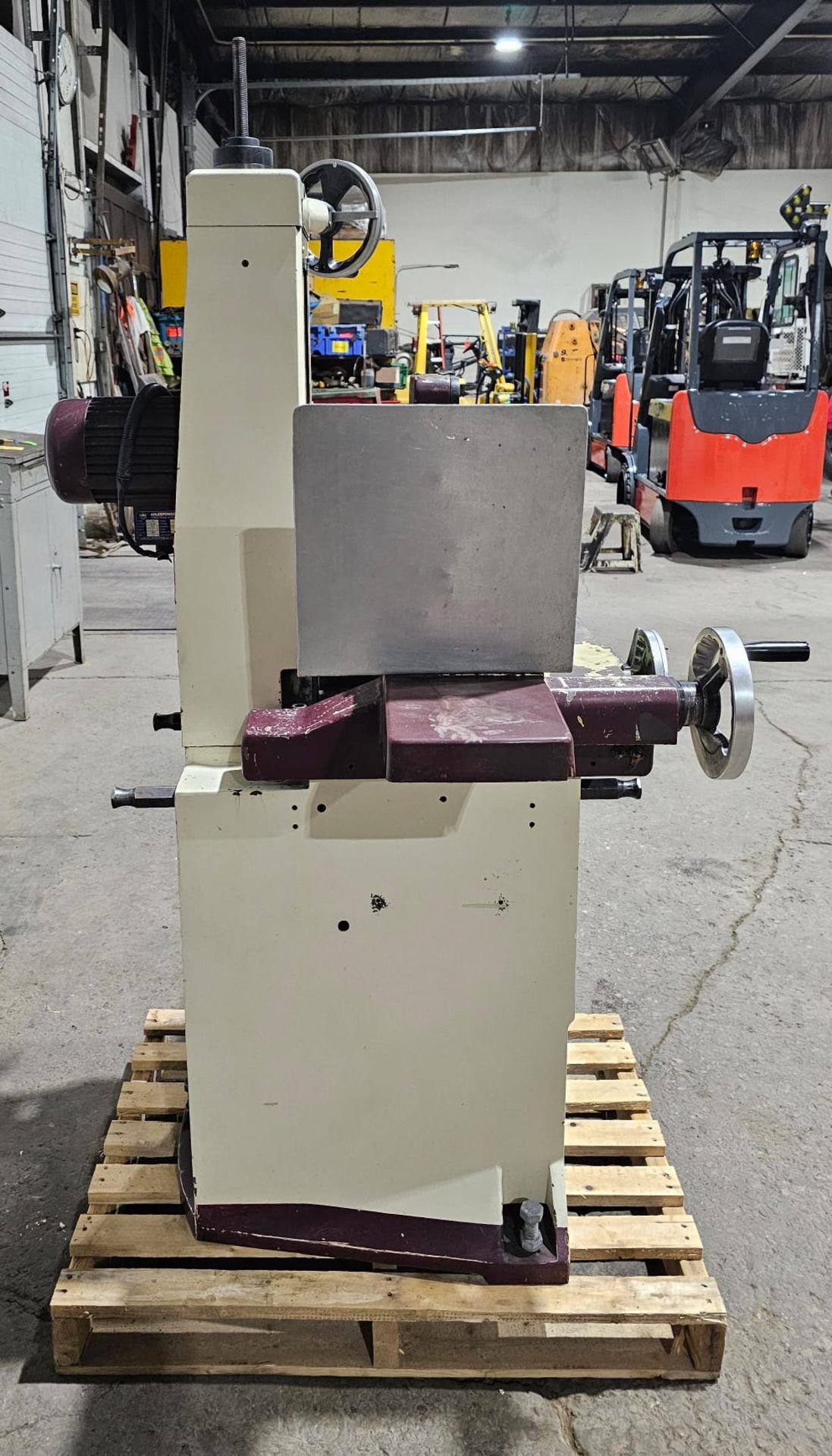CHEVALIER Hydraulic Surface Grinder 18" x 6" Magnetic Chuck model: FSG-618M 575v 3 phase - Image 4 of 7