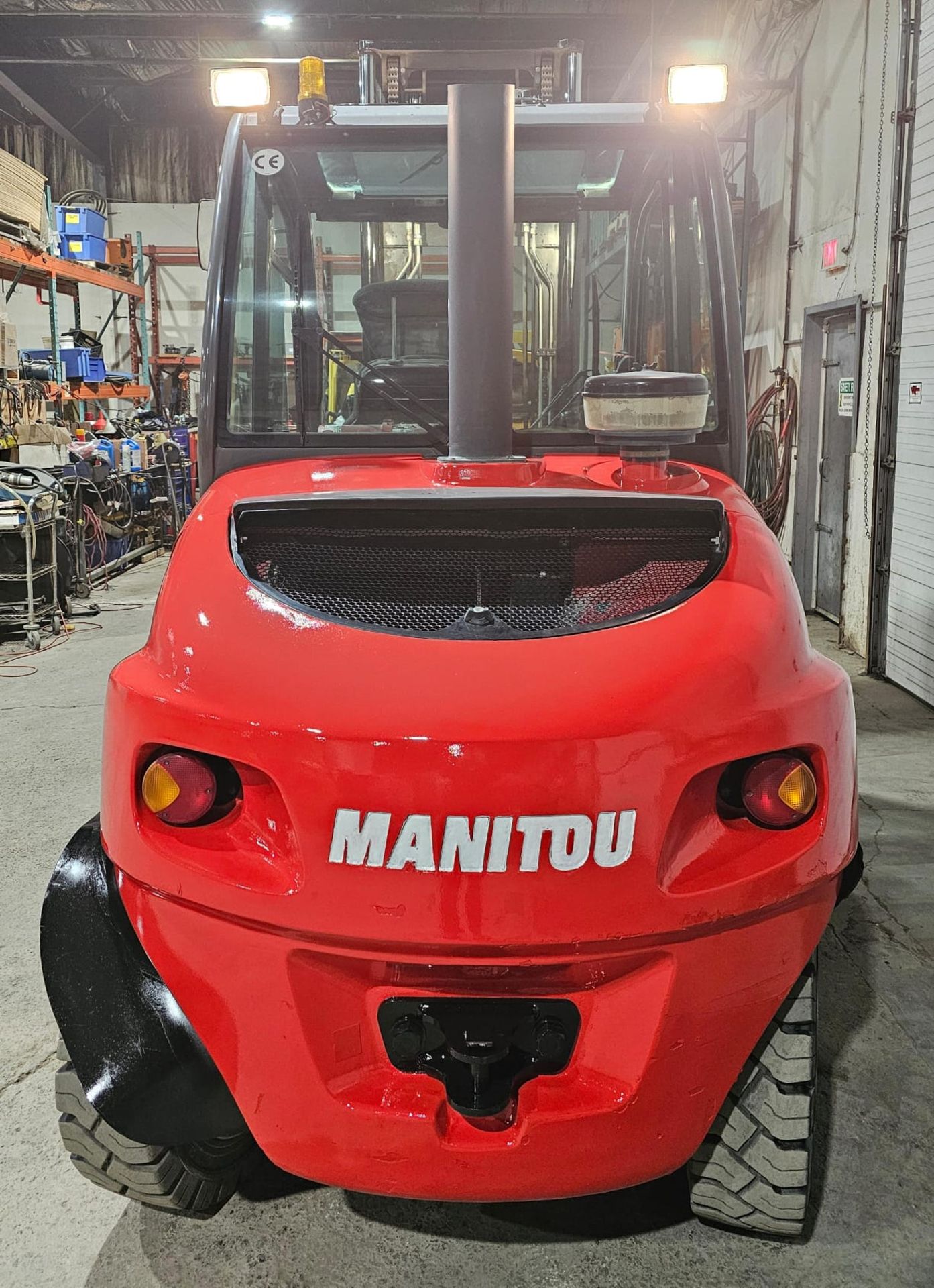 2016 Manitou Model MSI-50 11,000lbs Capacity OUTDOOR Forklift 72" Forks & sideshift , Diesel with - Image 9 of 12