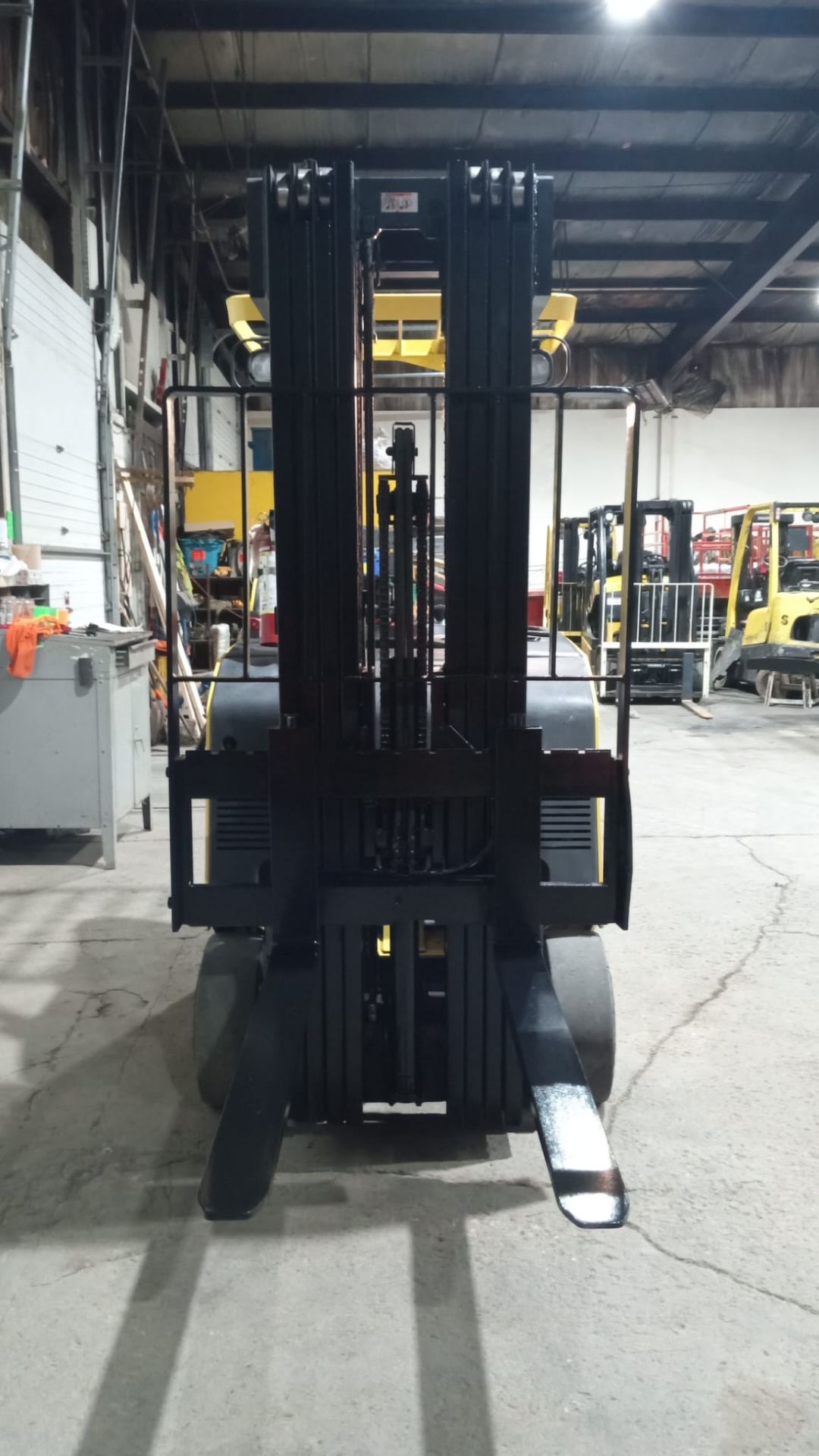 2014 Hyster 3,500lbs Capacity Electric Stand On Forklift 4-STAGE MAST 36V with sideshift - FREE - Image 6 of 6