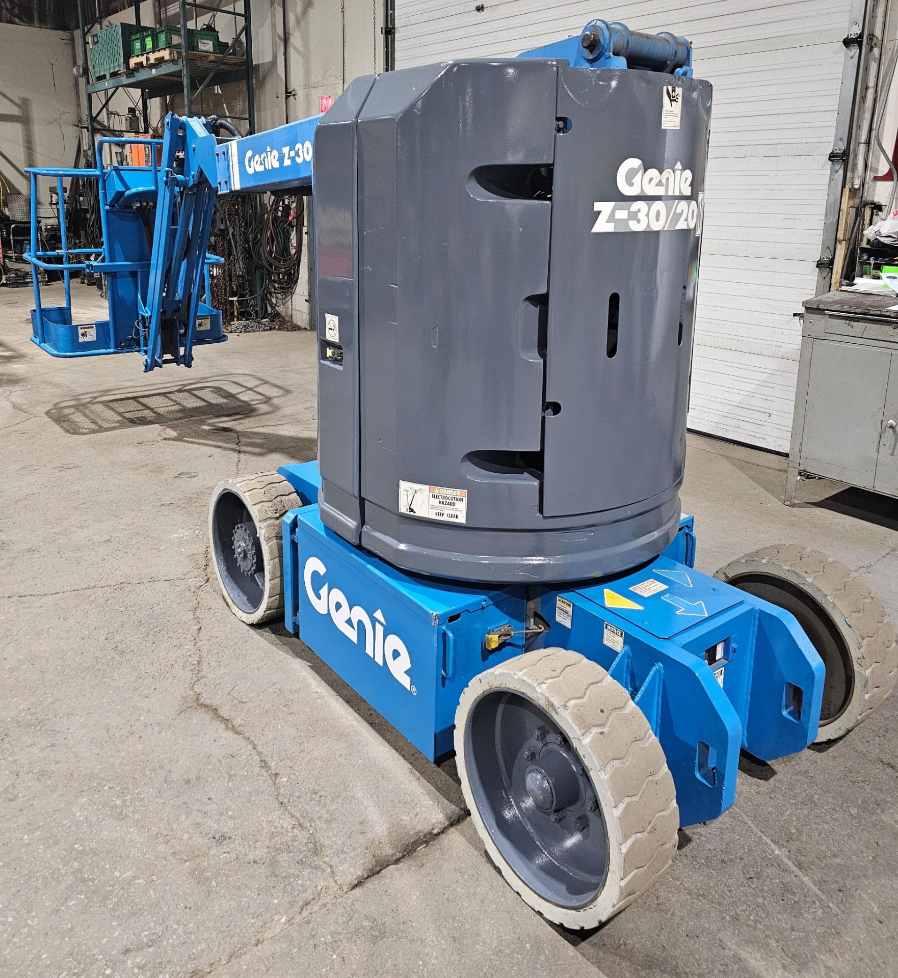 Genie model Z-30-N Zoom Boom Electric Motorized Man Lift 30' Height & 21' Reach - with 24V Battery - Image 2 of 10