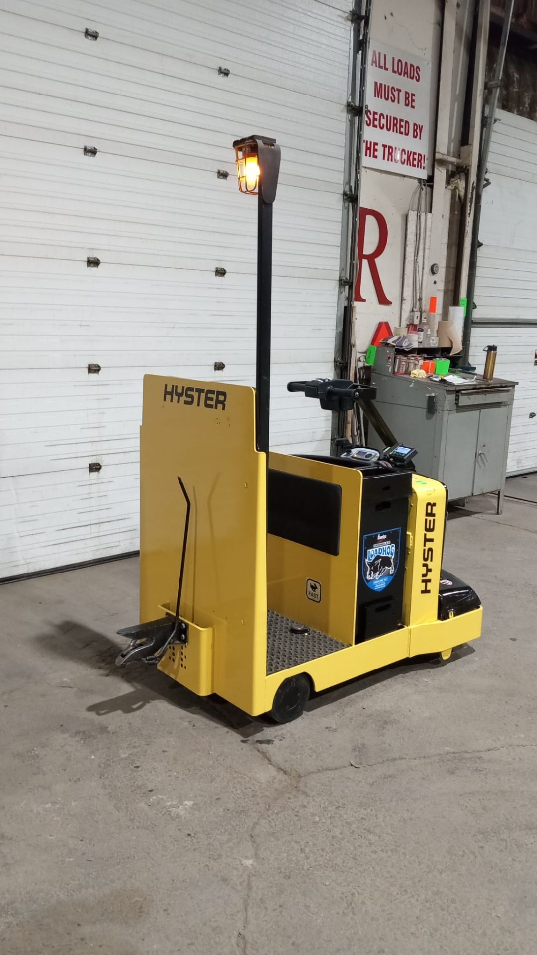 2018 Hyster Ride On Tow Tractor - Tugger / Personal Carrier with 24V Battery Electric Unit
