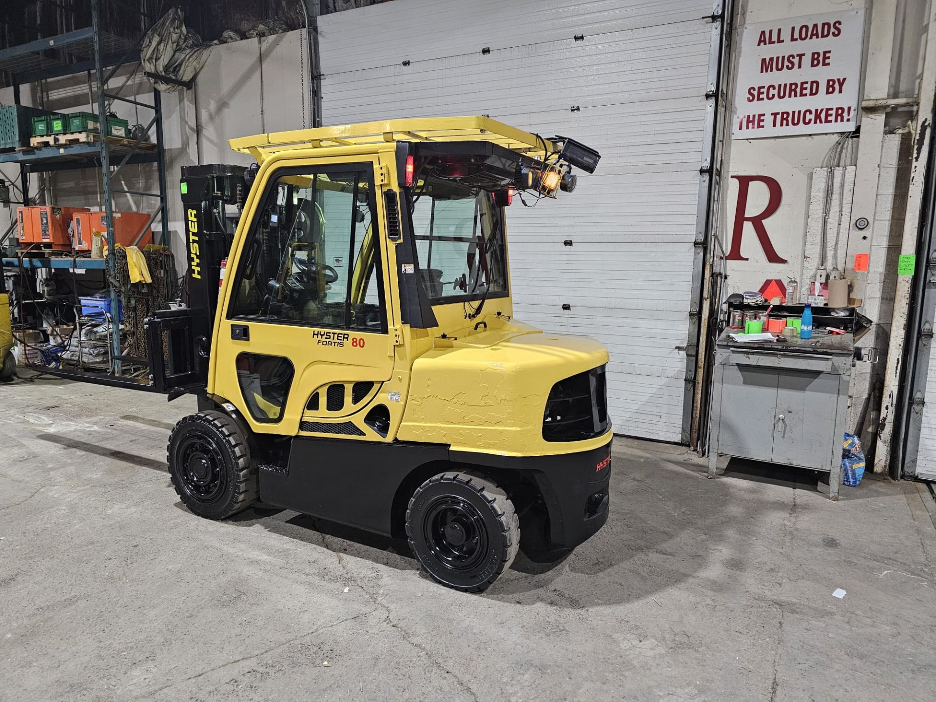 2017 Hyster 8,000lbs Capacity OUTDOOR Forklift NEW 72" Forks & NEW Sideshift, Diesel & 3 STAGE - Image 11 of 11