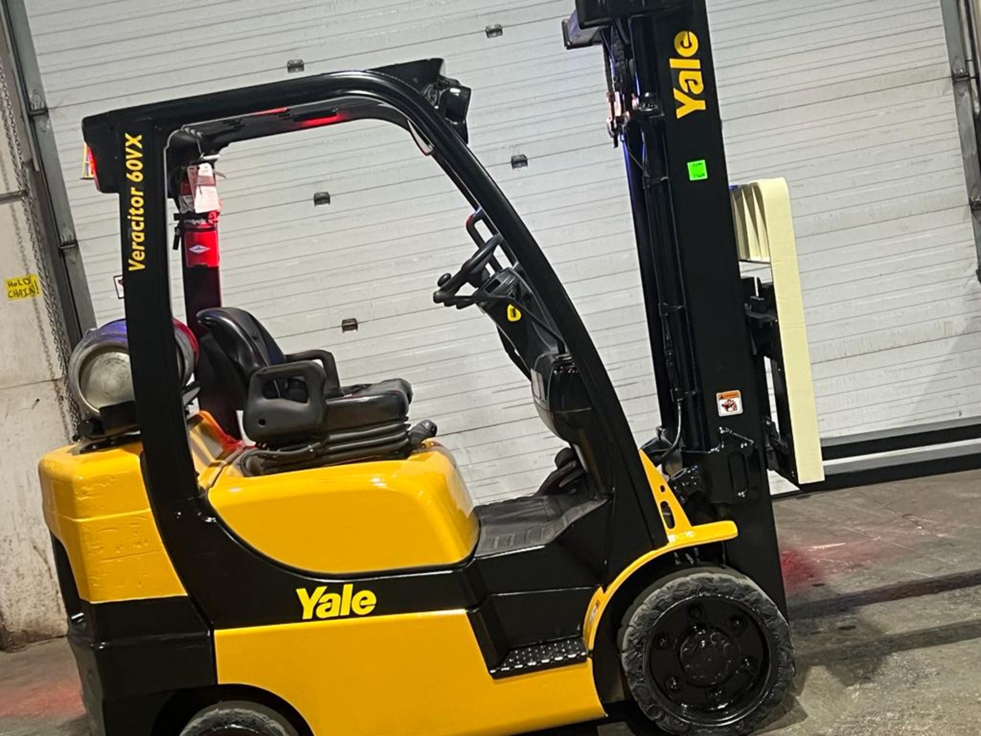 2009 Yale 6,000lbs Capacity Forklift LPG (propane) 72" Forks with Sideshift & 3-stage Mast (no - Image 4 of 5