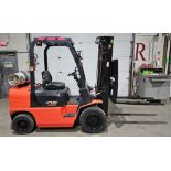 2016 Utilev 5,000lbs Capacity LPG (Propane) OUTDOOR Forklift with sideshift & 3-STAGE MAST & tires