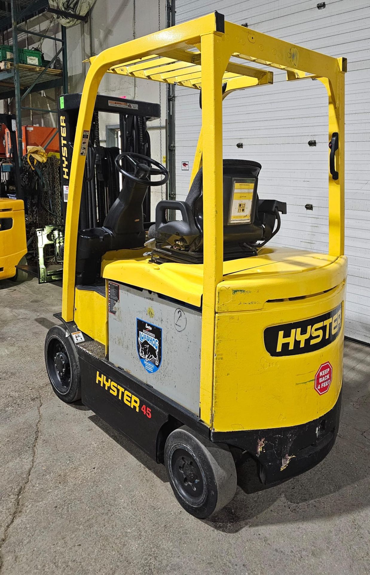 2015 Hyster 4,500lbs Capacity Forklift Electric 48V with sideshift & 3-STAGE MAST 189" load height - Image 2 of 5