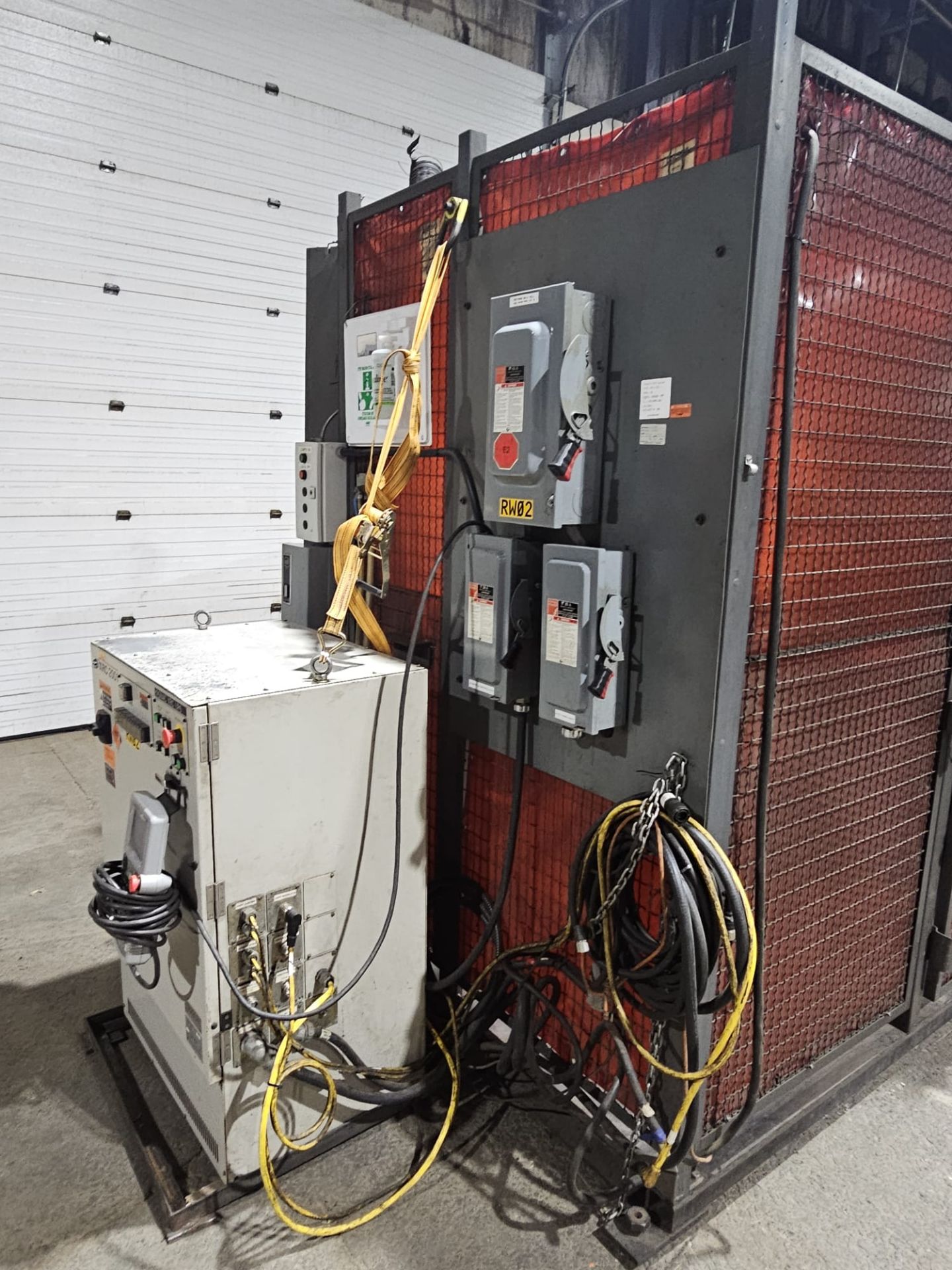 Motoman Model UP-6 Welding Robot Cell with Yasnac Controller, Miller Axcess 450 Welder Tip Cleaner - Image 20 of 26