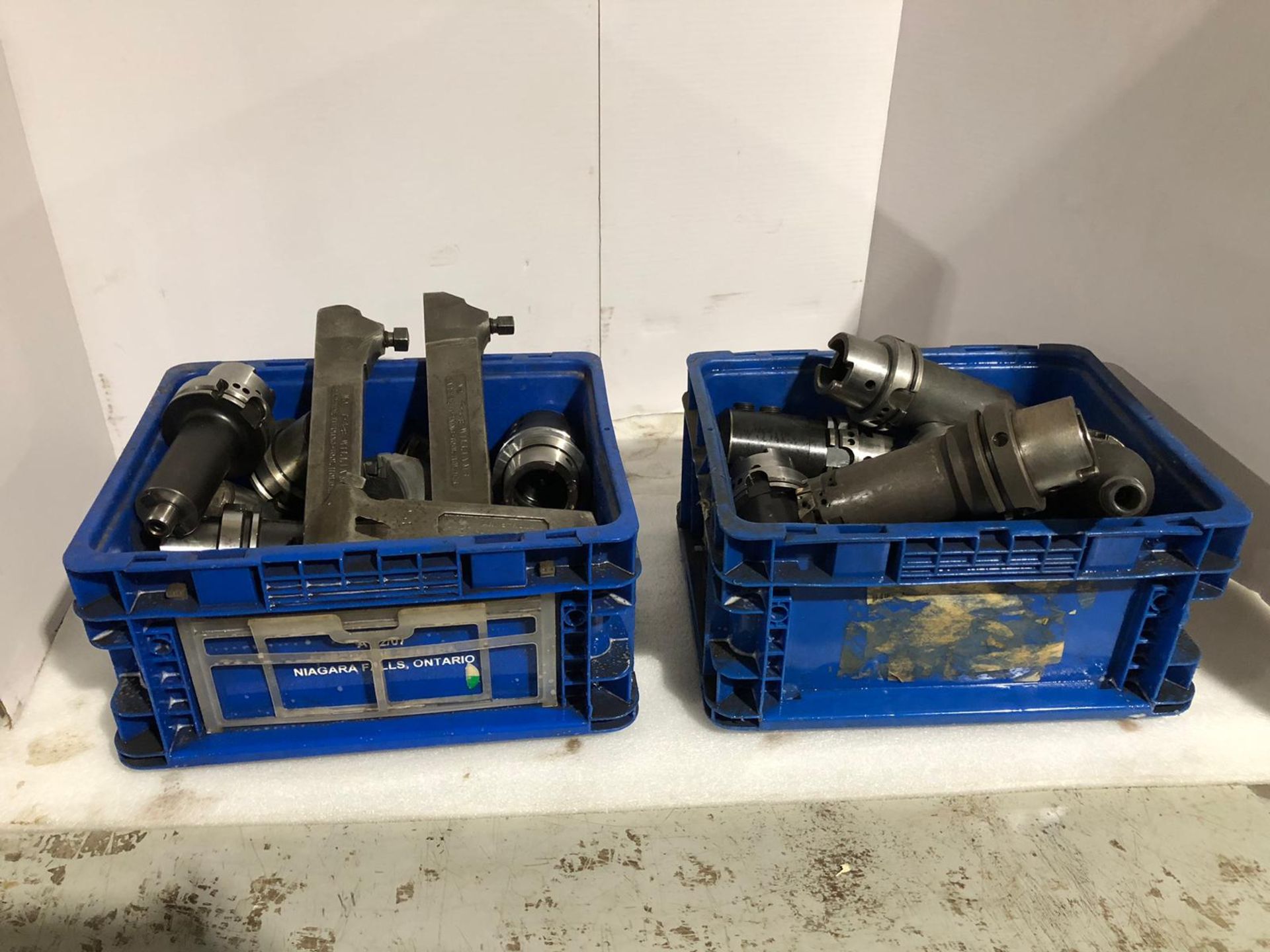 Large Lot of HSK Tool Holders & Cutters - Image 3 of 5