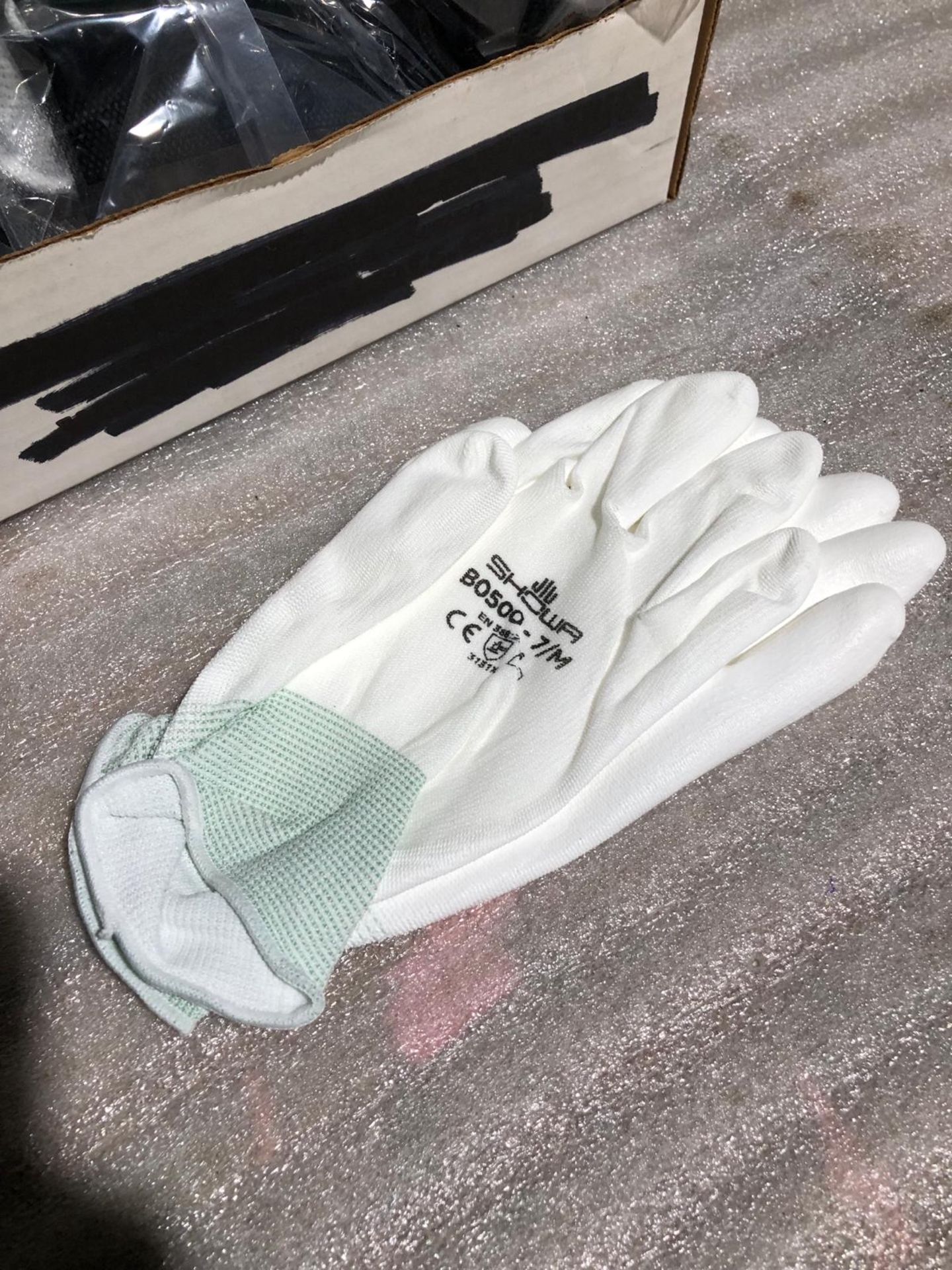 Lot of Showa nylon gloves 54 pairs (size XL) - Image 2 of 2