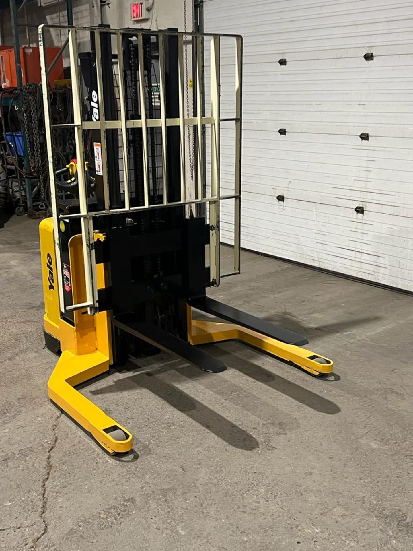 2005 Yale Pallet Stacker Walk Behind 4,000lbs capacity electric Powered Pallet Cart 24V with LOW - Image 3 of 4
