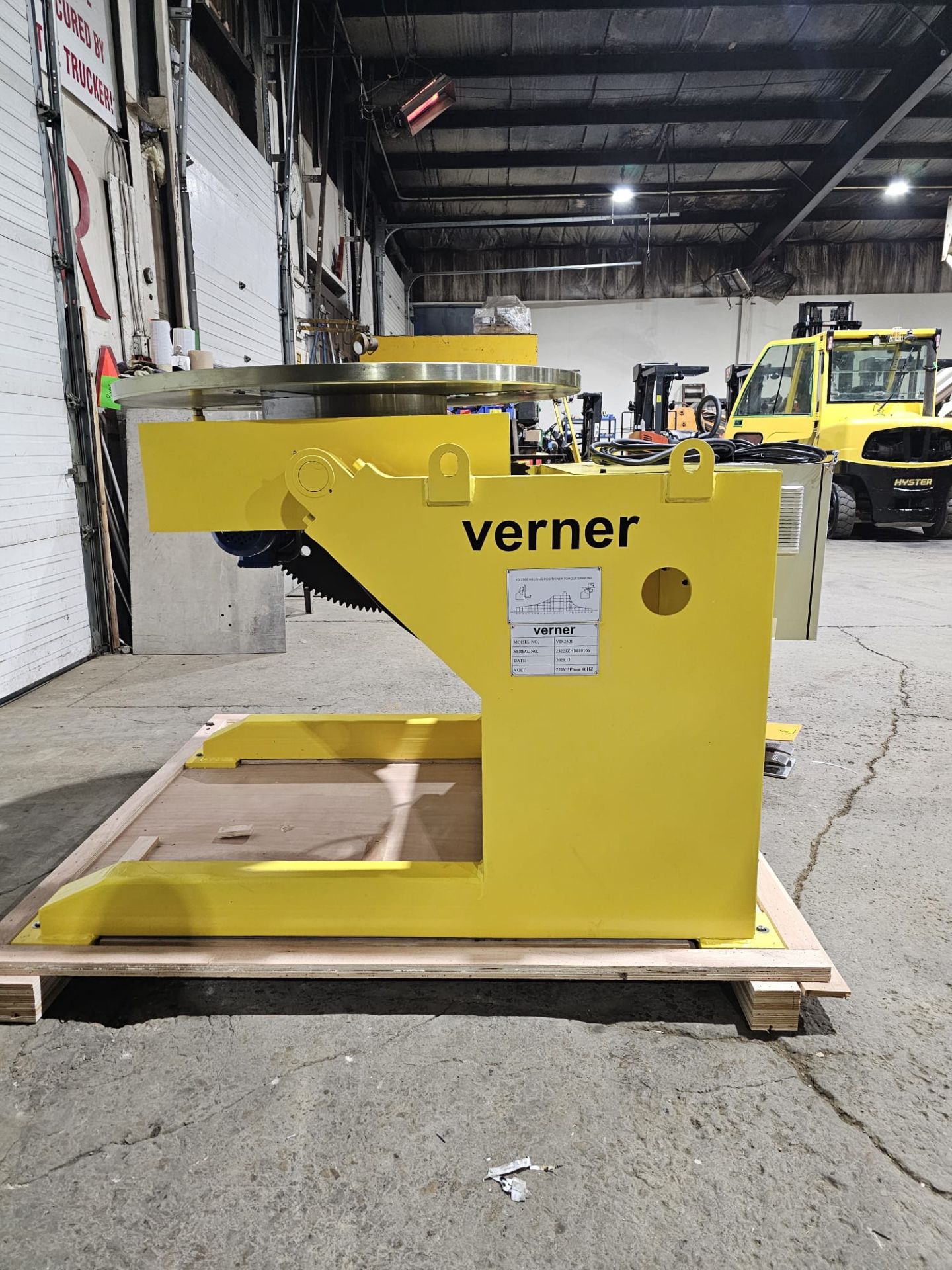 Verner model VD-2500 WELDING POSITIONER 2500lbs capacity - tilt and rotate with variable speed drive