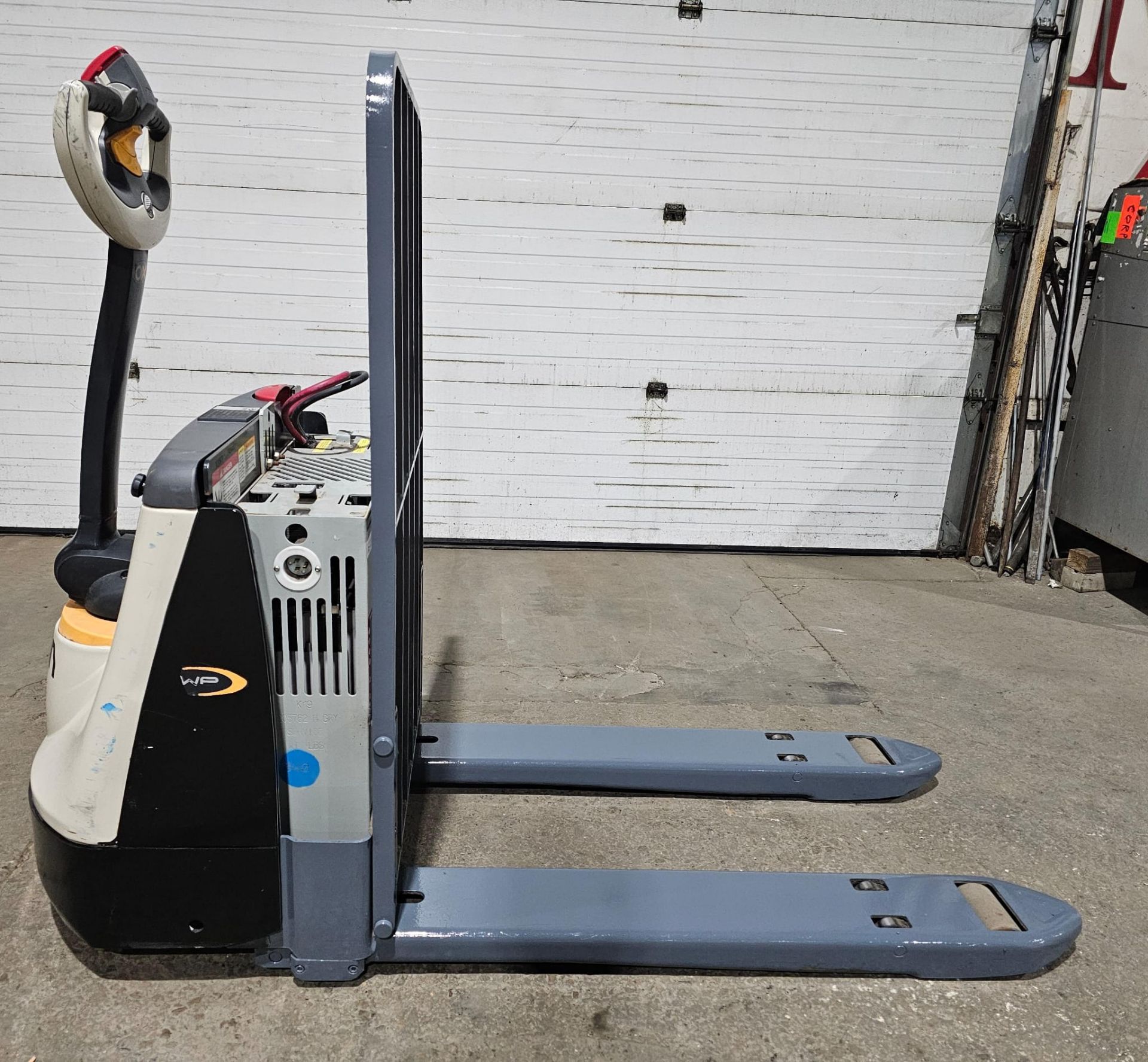 2020 Crown Walkie 4,500lbs Capacity Electric Forklift 24V with built in charger with VERY LOW HOURS - Image 2 of 6