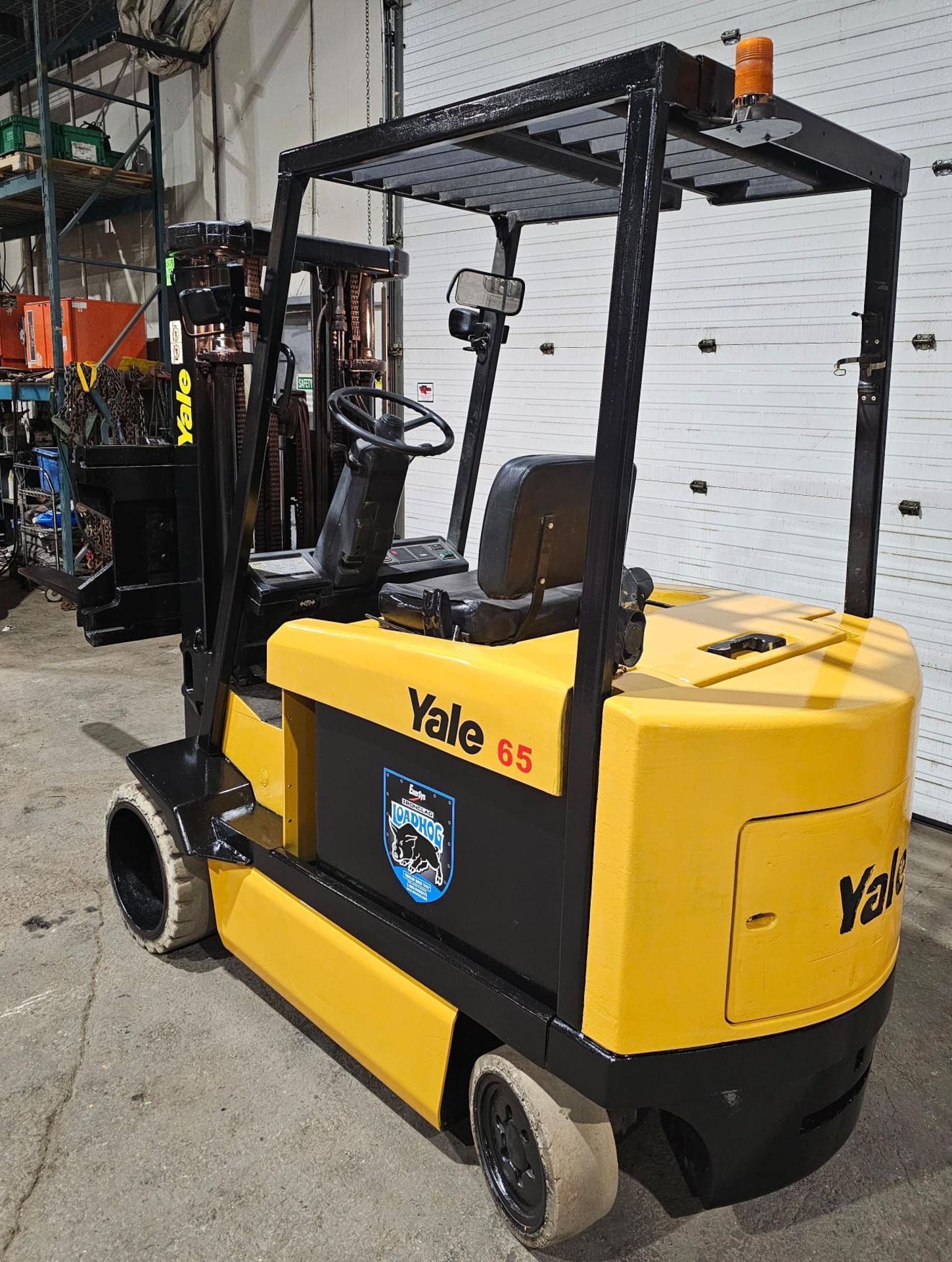 Yale 6500lbs Capacity Electric Forklift 36V with sideshift 3-STAGE MAST 205" load height with Non - Image 2 of 5