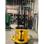 Yale Pallet Stacker Walk Behind 4,000lbs capacity electric Powered Pallet Cart 24V - FREE CUSTOMS