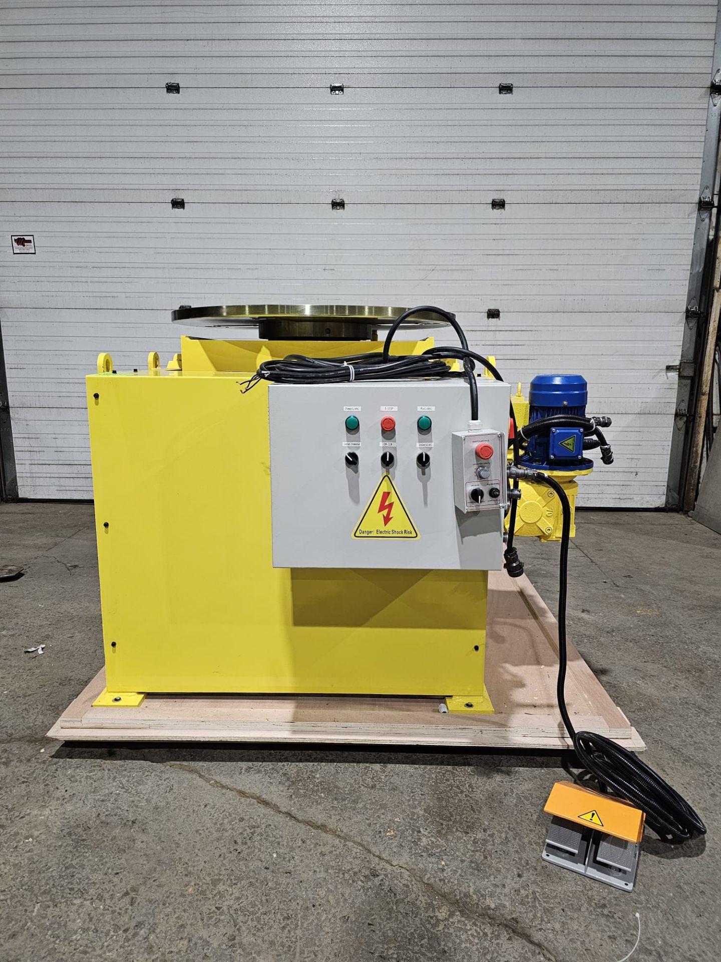 Verner model VD-2500 WELDING POSITIONER 2500lbs capacity - tilt and rotate with variable speed drive - Image 2 of 7