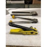 Lot of tensioner and 2 crimpers