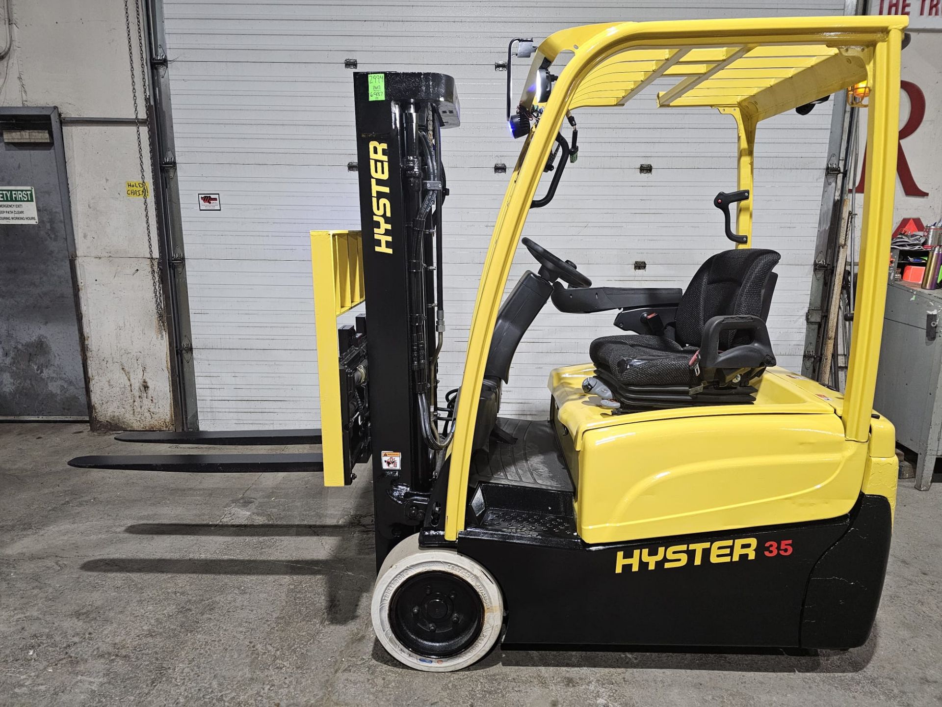2017 Hyster 3,500lbs Capacity 3-Wheel Forklift Electric 36V with sideshift positioner & 3-STAGE MAST