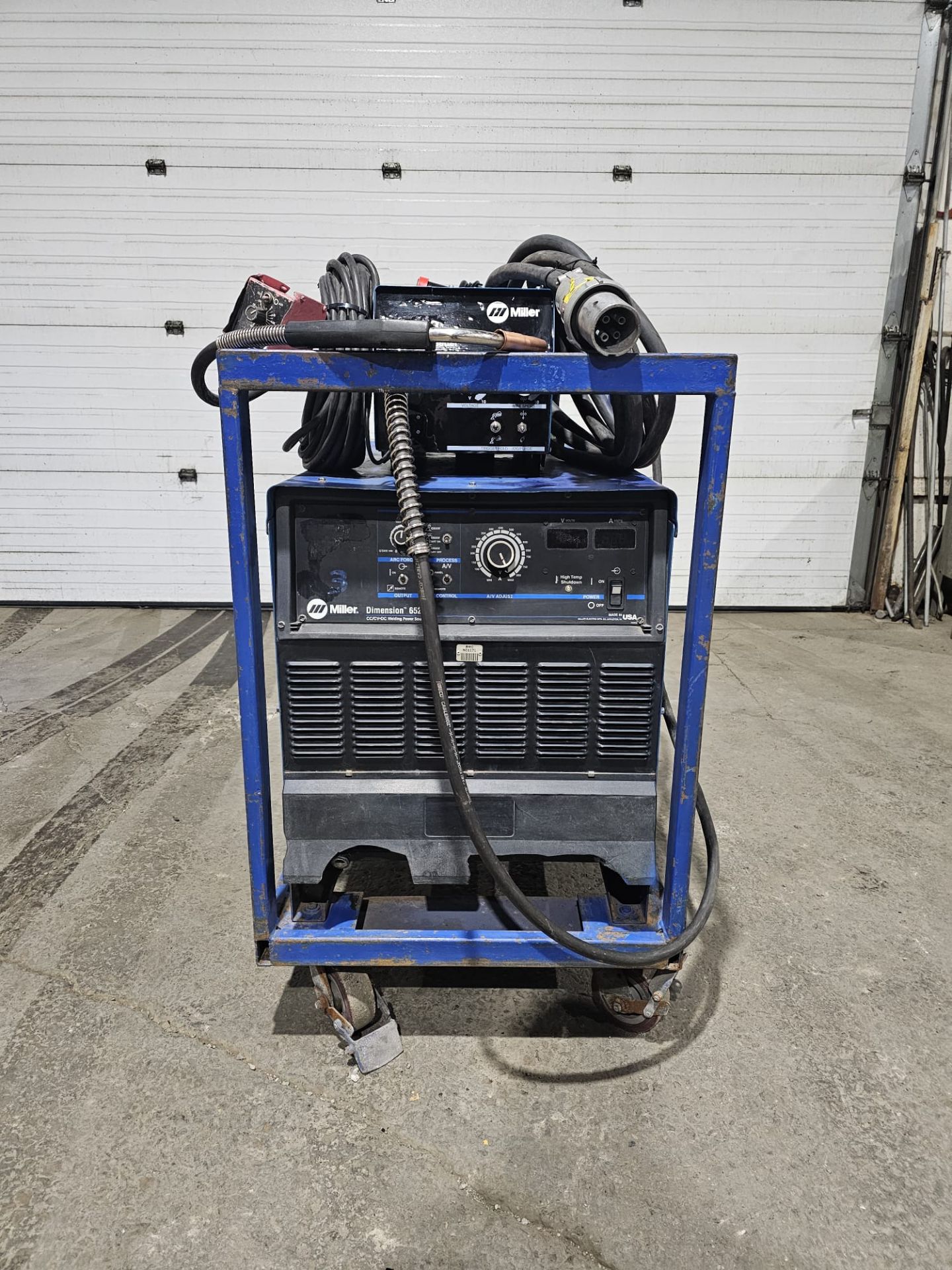Miller Dimension 652 Mig Welder 650 Amp Mig Tig Stick Multi Process Power Source with 22A Wire