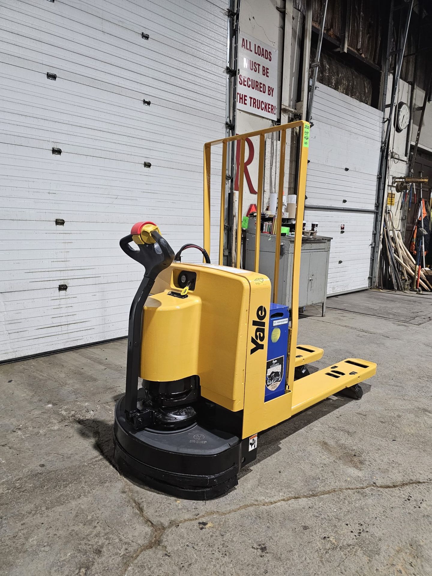 2008 Yale 6,500lbs capacity Powered Pallet Cart 24V BATTERY - Walkie unit with LOW HOURS - Image 3 of 5