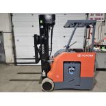 2017 Toyota 4,000lbs Capacity Forklift Electric 36V with sideshift 4-STAGE MAST 276" load height and