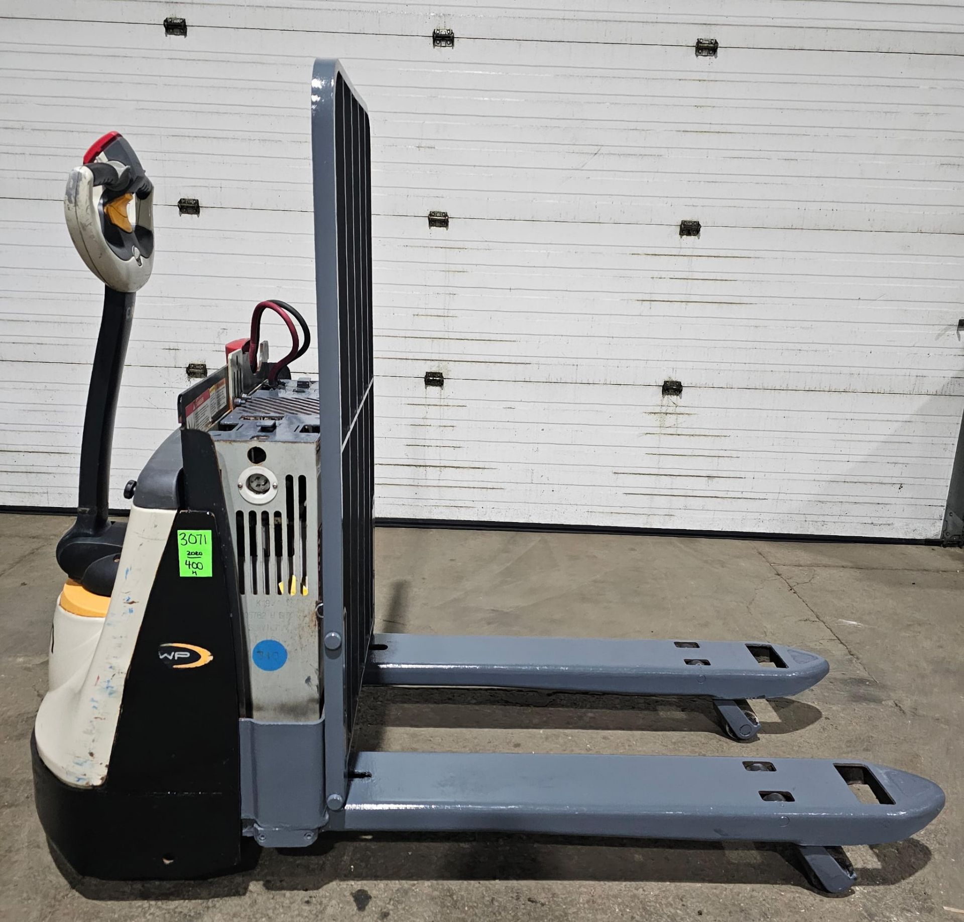 2020 Crown Walkie 4,500lbs Capacity Electric Forklift 24V with Built in charger and Safety until