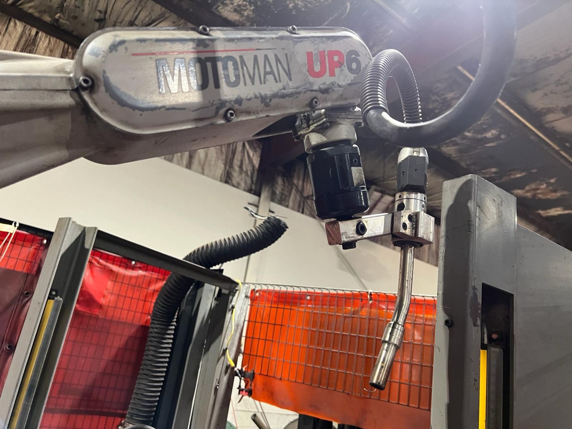 Motoman Model UP-6 Welding Robot Cell with Yasnac Controller, Miller Axcess 450 Welder Tip Cleaner - Image 24 of 26