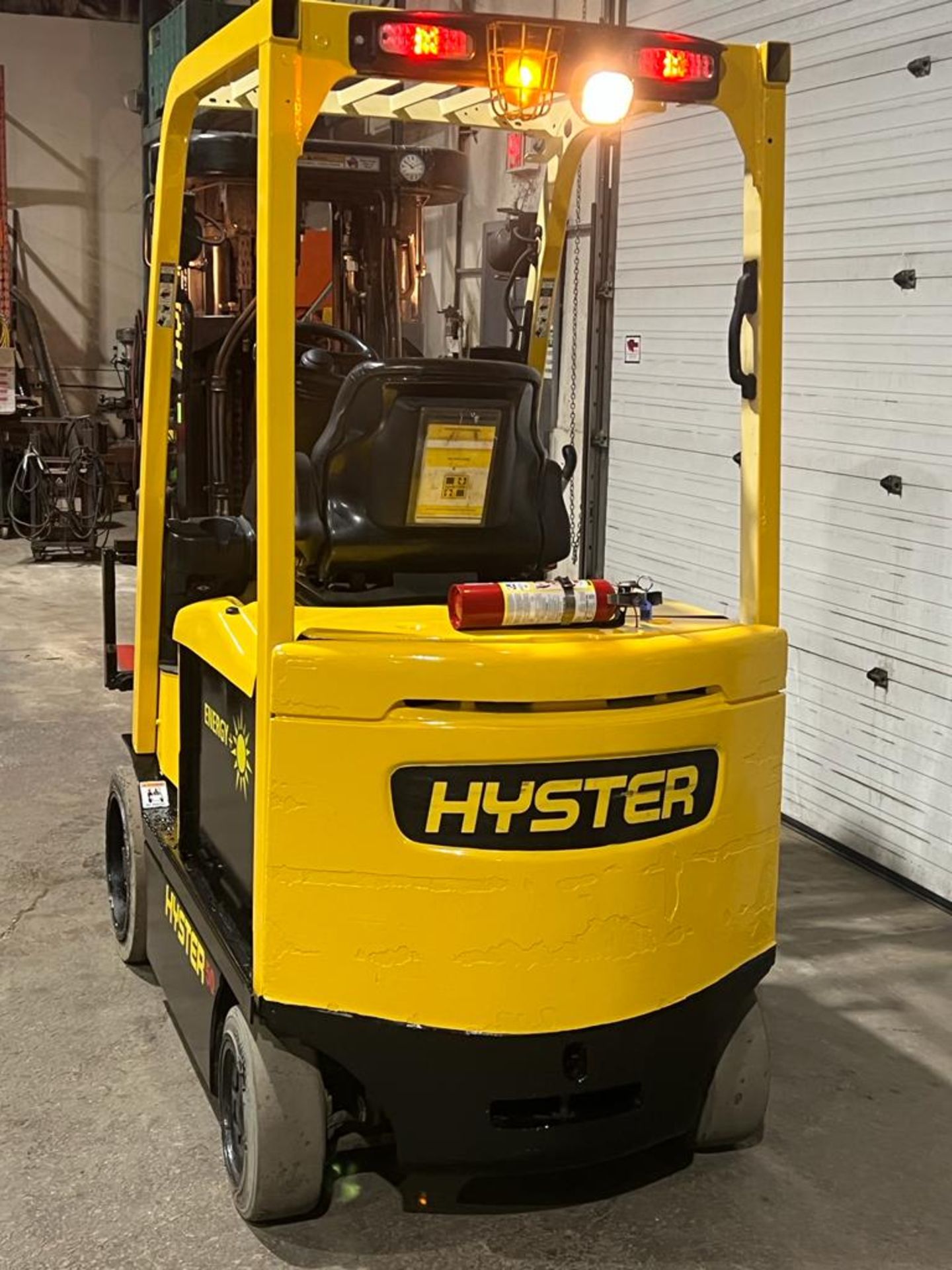 2014 Hyster 5,000lbs Capacity Forklift Electric with 48V Battery & 4-STAGE MAST with Sideshift & - Image 3 of 4
