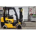 2013 Yale 7,000lbs Capacity LPG (Propane) Forklift sideshift 3-STAGE MAST 211" load height 4