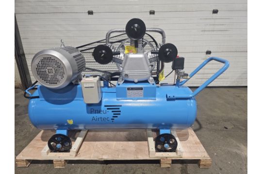 Brand New Pneu-airtec Air Compressor 7.5hHP with 135L tank 220V 3 phase MINT - Image 1 of 6