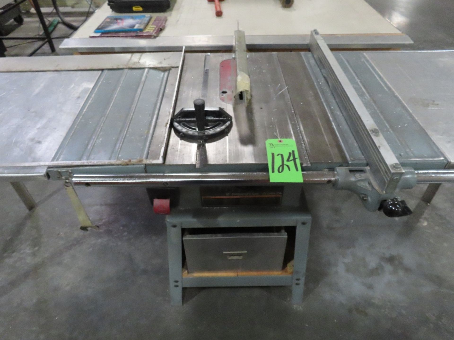 Delta 10'' Table Saw