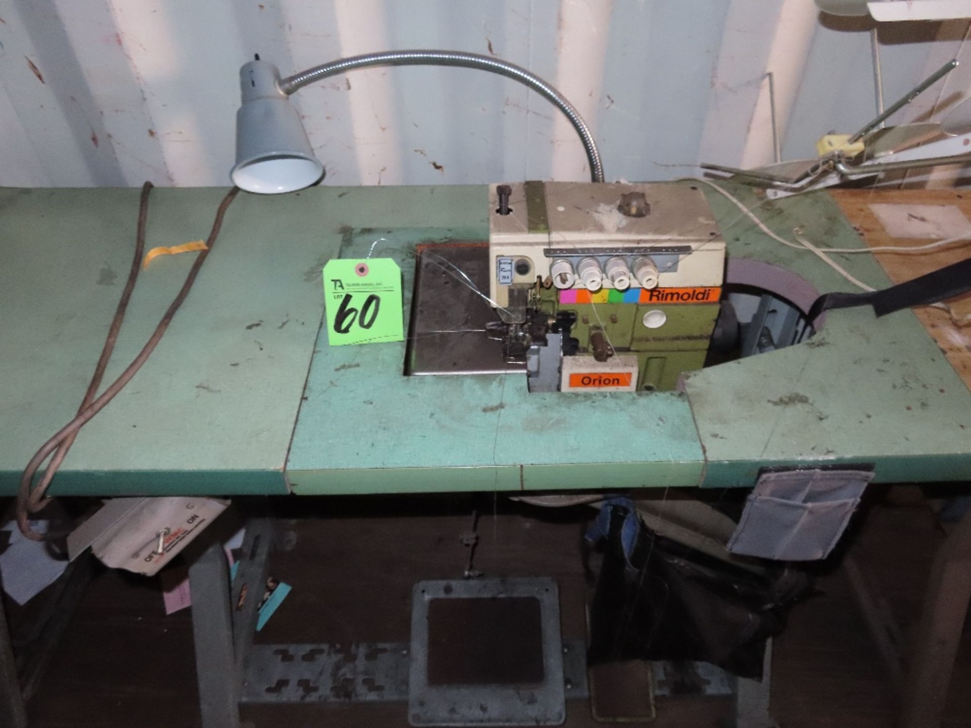 Rimoldi Overlock Sewing Machine