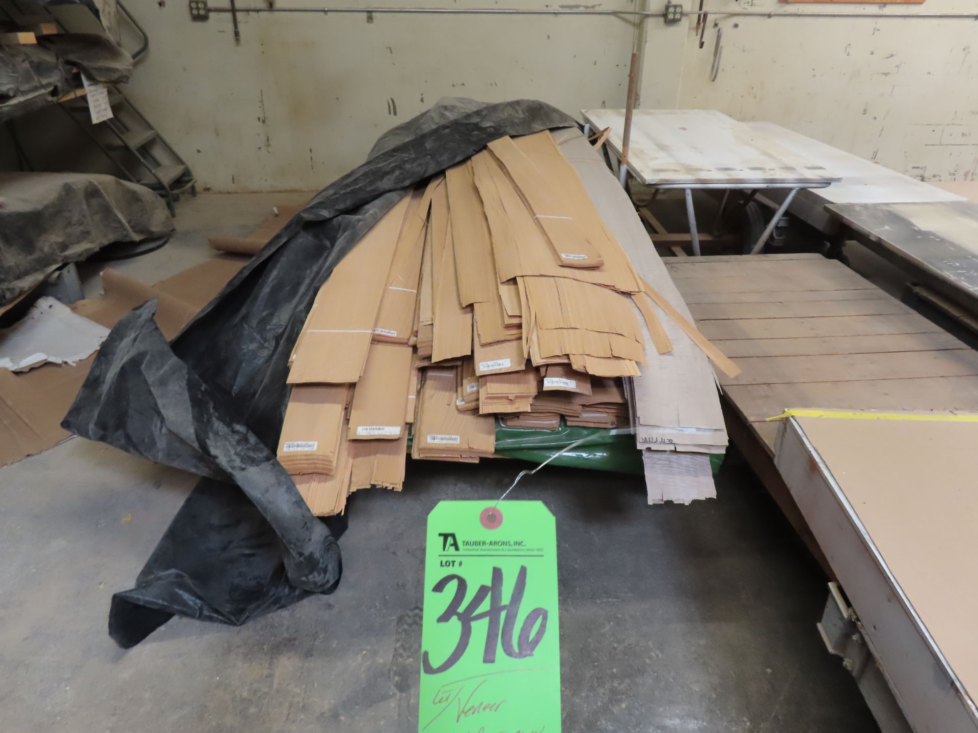 (Lot) Assorted Type Veneer w/ Cart