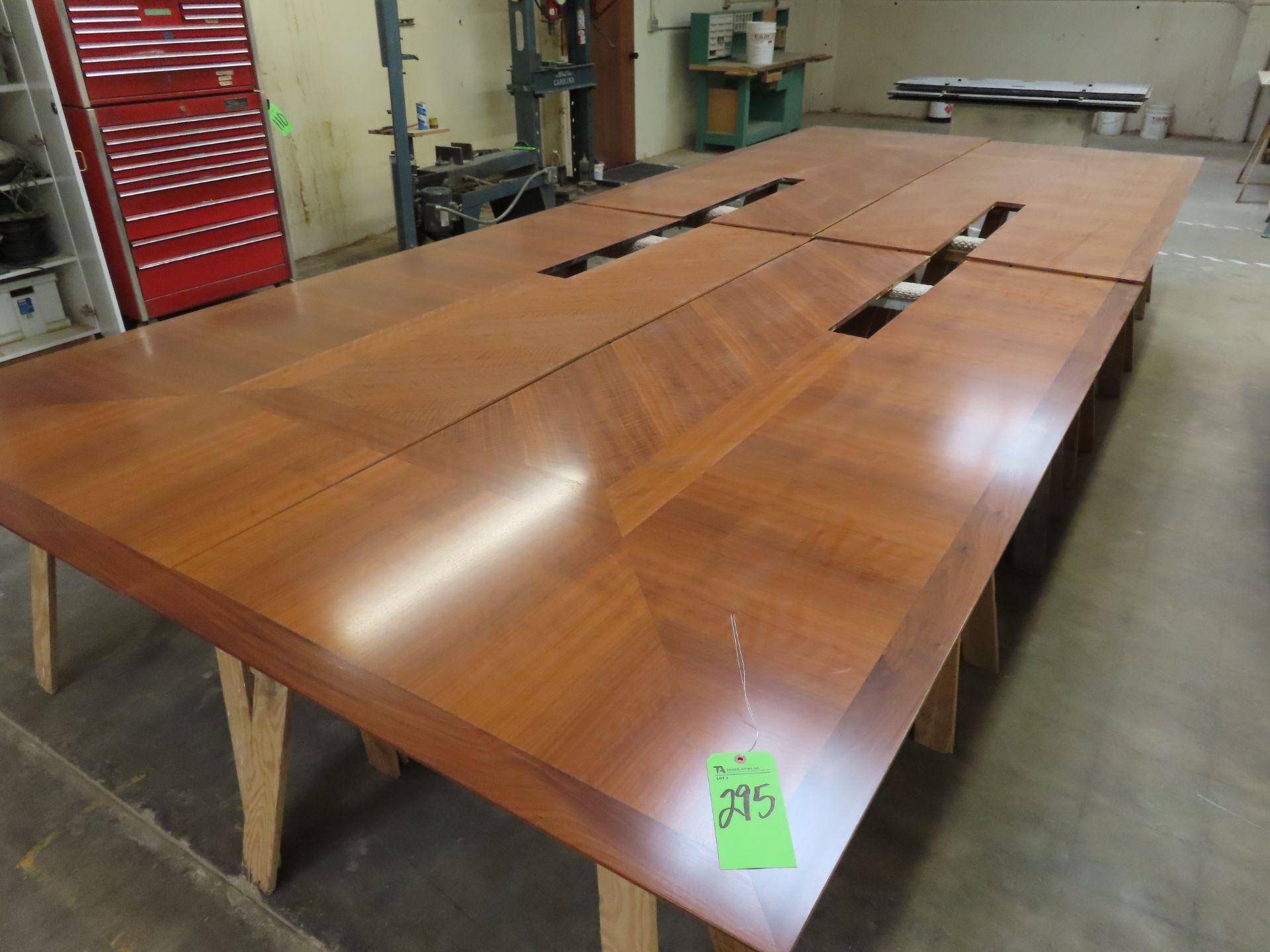 Table Top 7' x 17'L