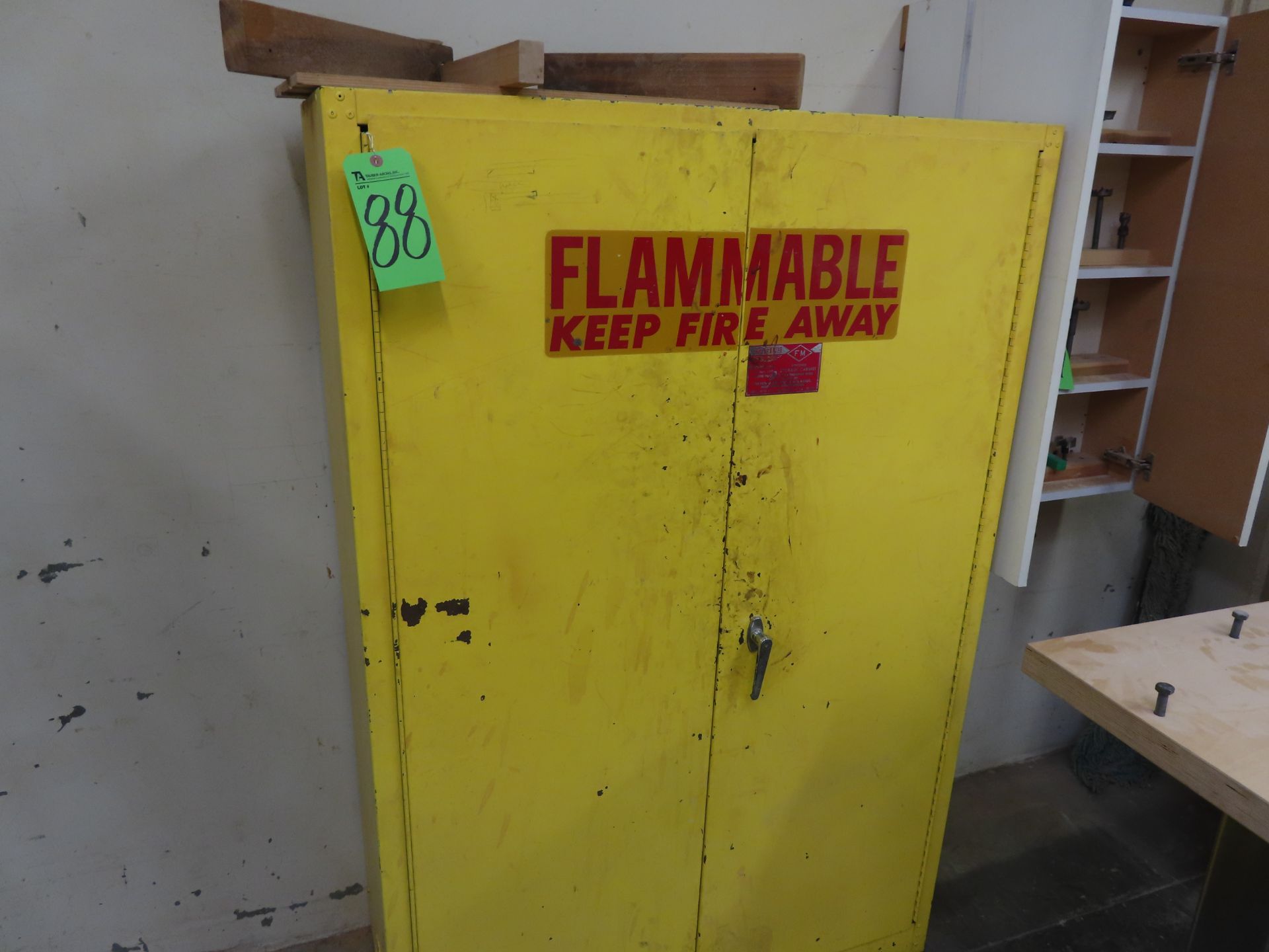 Eagle mod. 1947, Flammable Liquid Storage