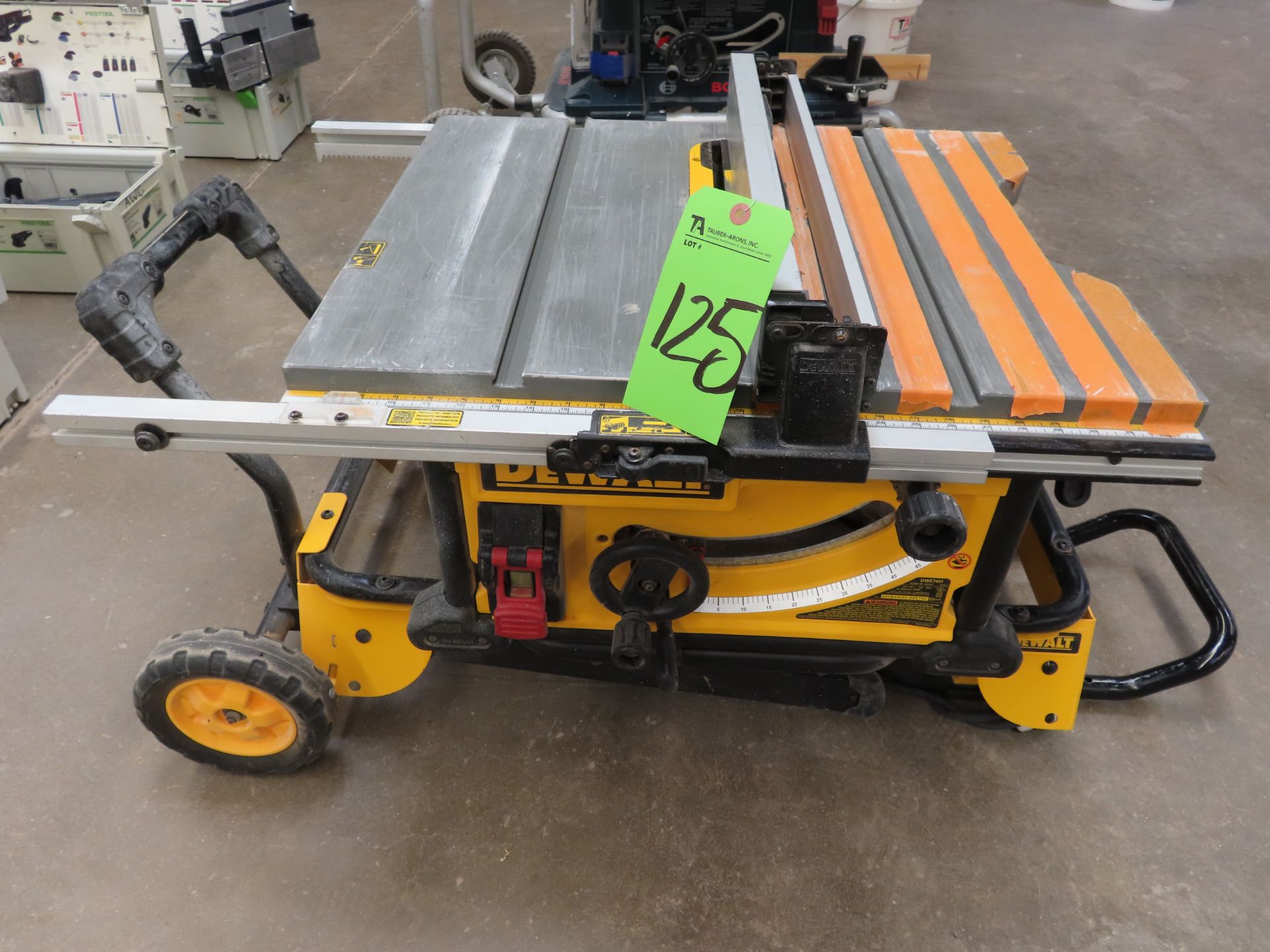 DeWalt Portable 10'' Table Saw