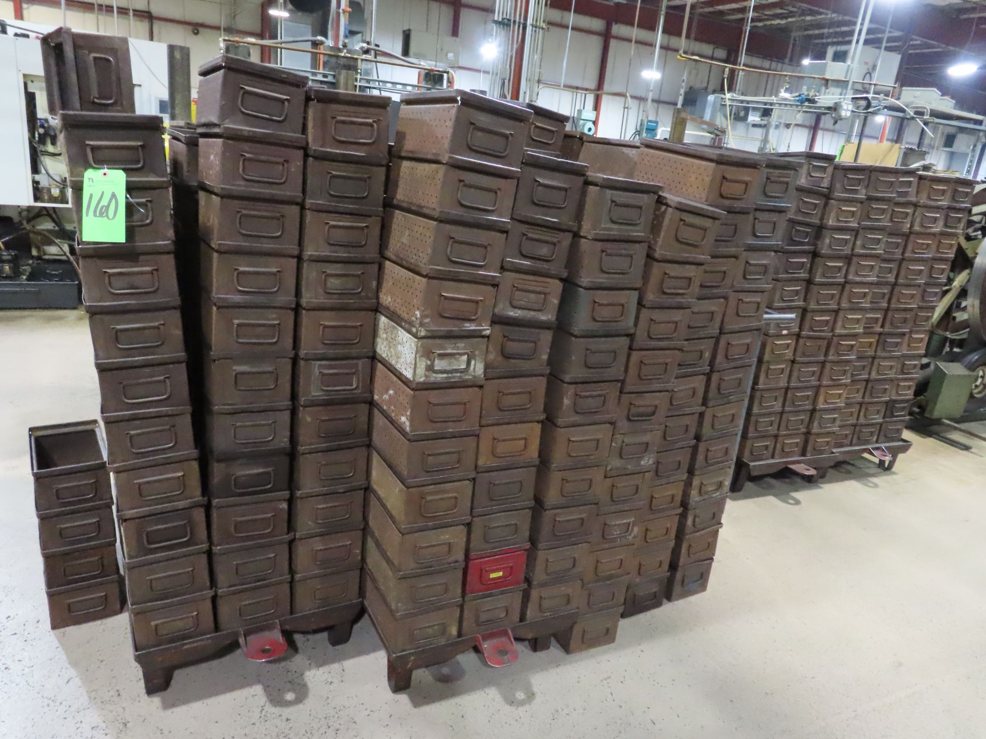 (Lot) Steel Perforated Parts Bins