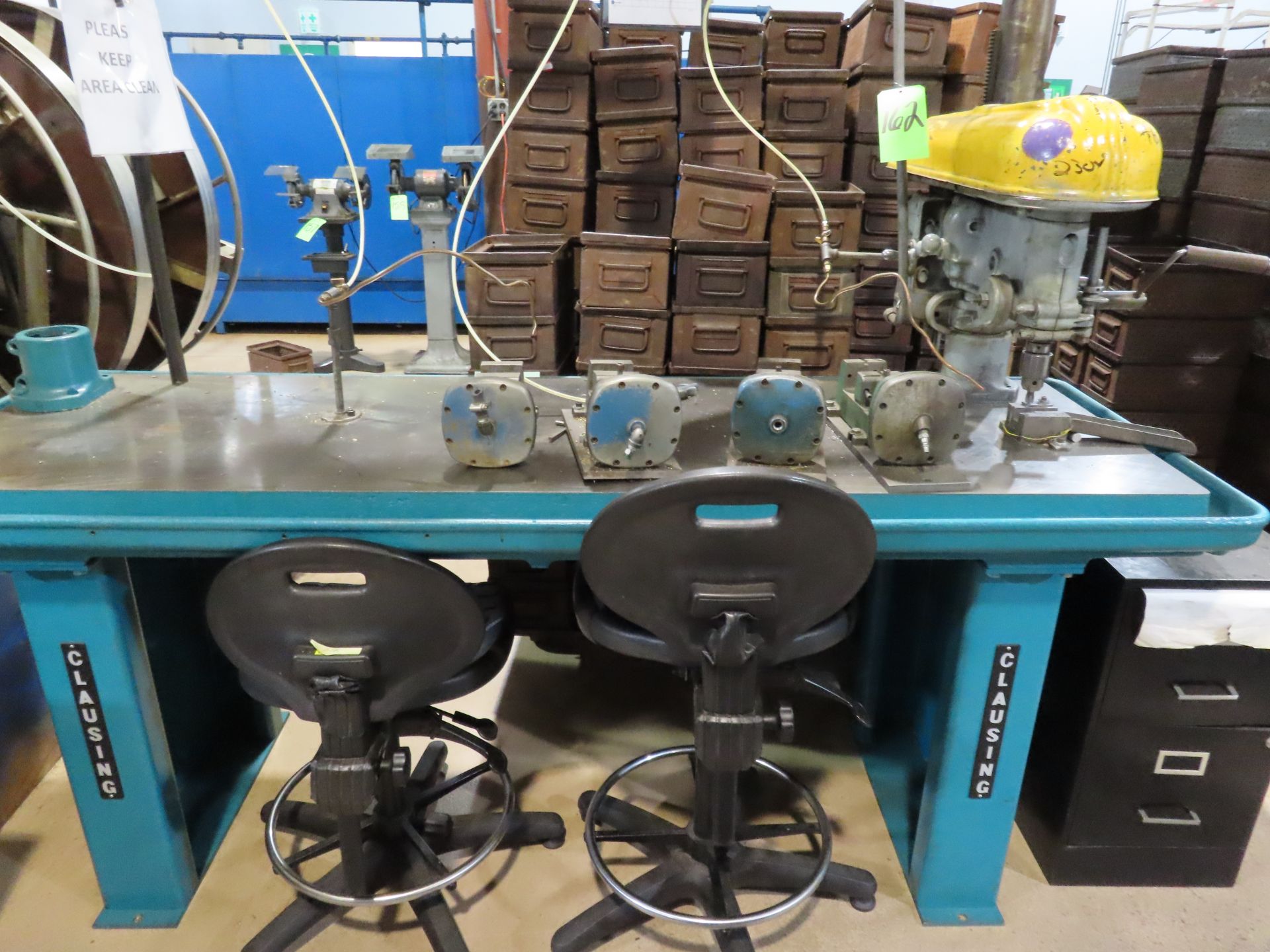 Clausing 1-Head Production Table w/ Air Vises