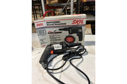 Skil Professional Drywall Screwdriver 120v,50-60hz, 4.2 Amps Type 2 0-4000 Rpmx