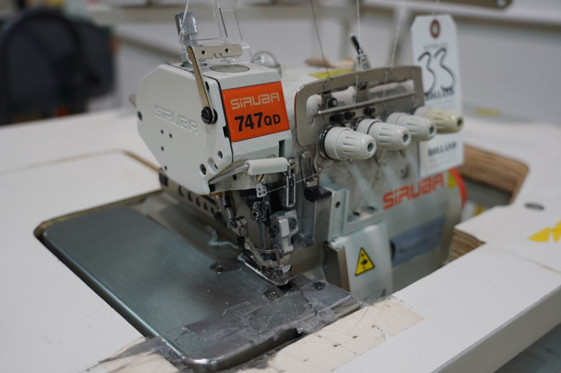 Siruba Overlock Sewing Machine Model 747QD - 514M5-23/BKS S/N HDJA1448C00116, Adjustable Speed, Gau - Image 3 of 7